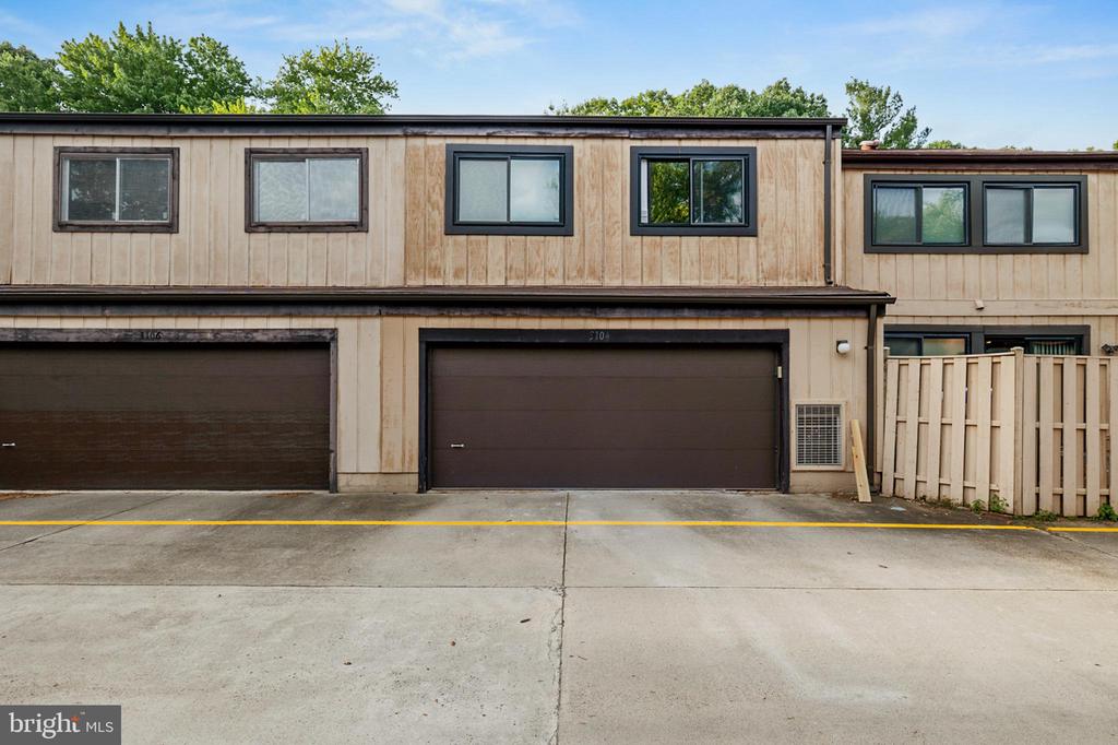 3104 BABASHAW COURT