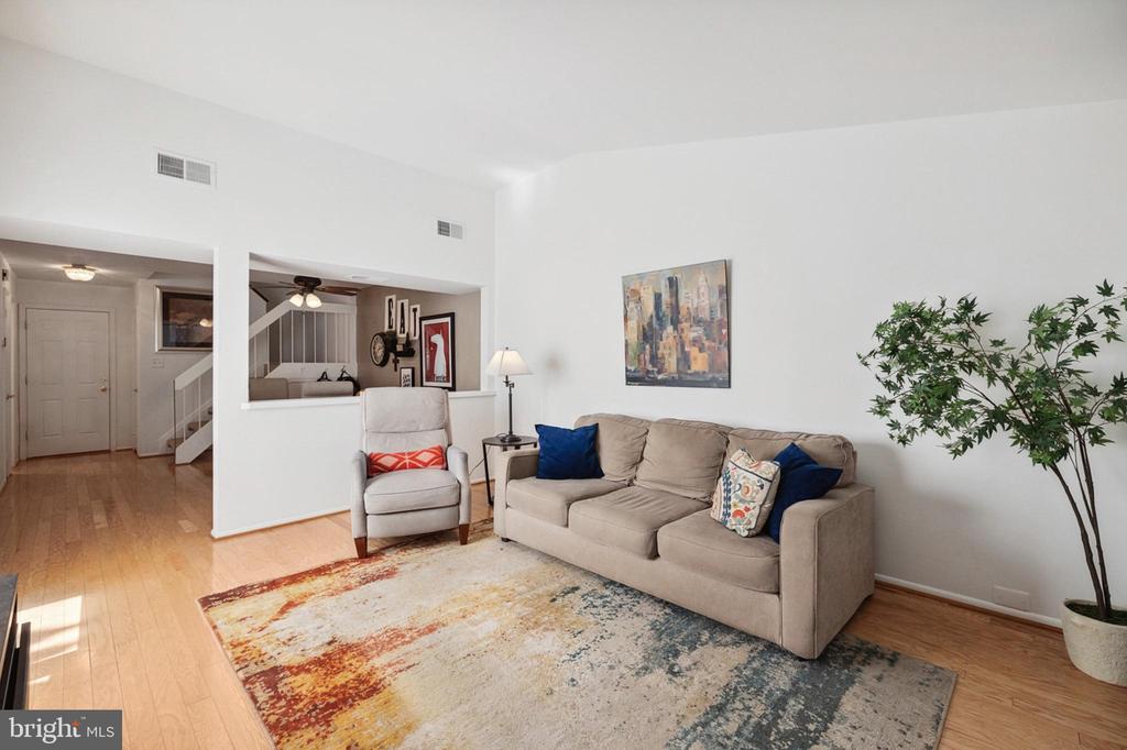 3104 BABASHAW COURT