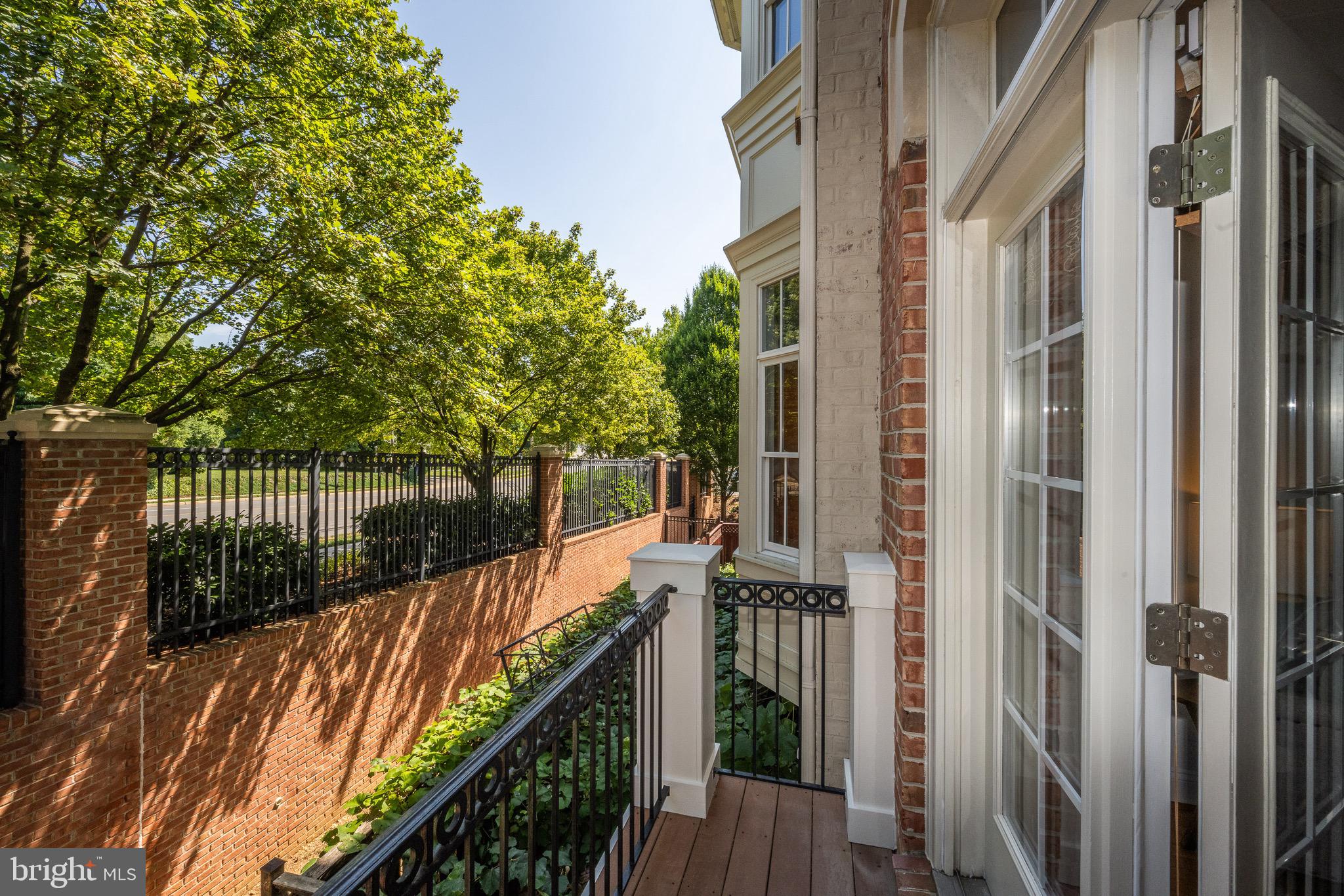 7004 Eastern Red Cedar Ln