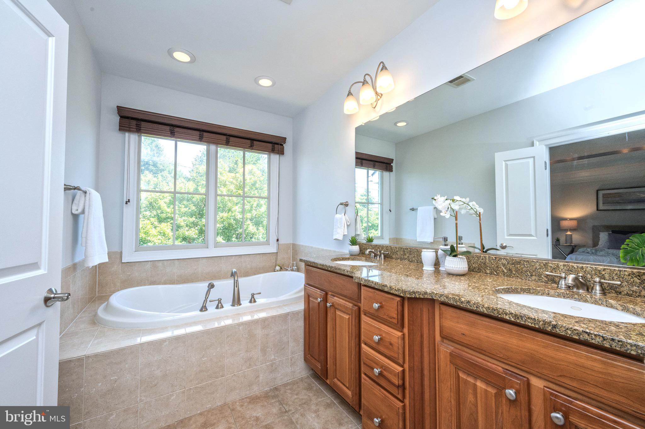 7004 Eastern Red Cedar Ln