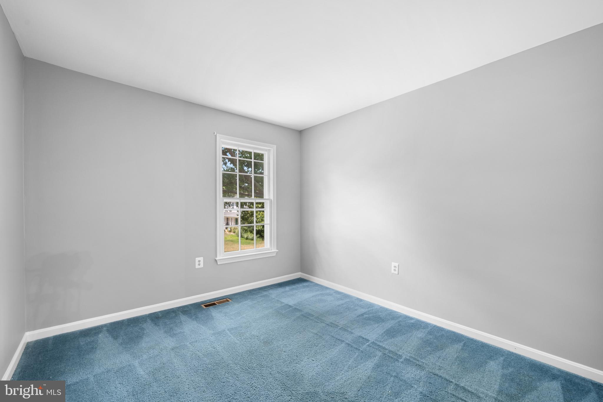 1633 Sadlers Wells Dr