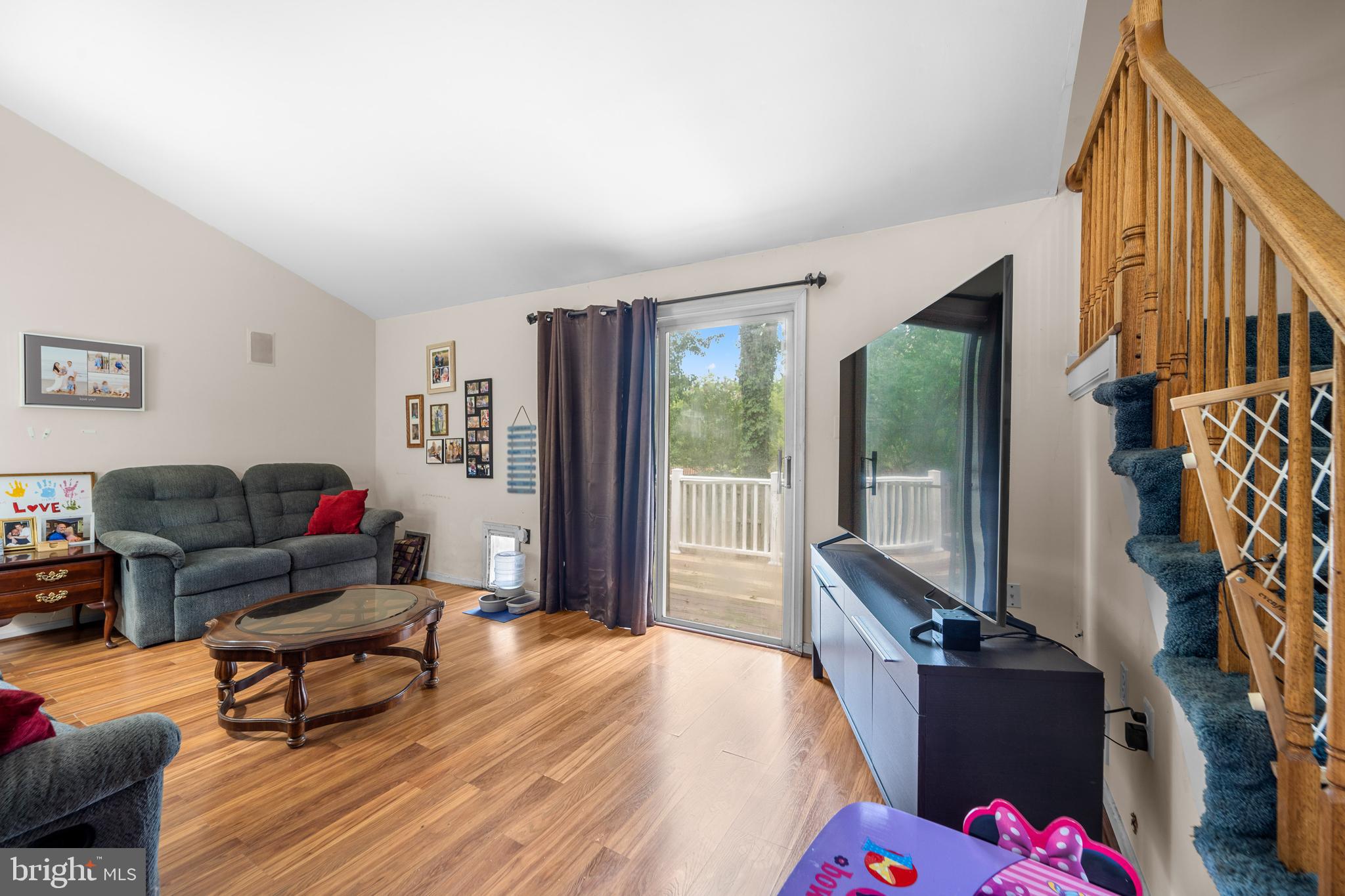 1633 Sadlers Wells Dr