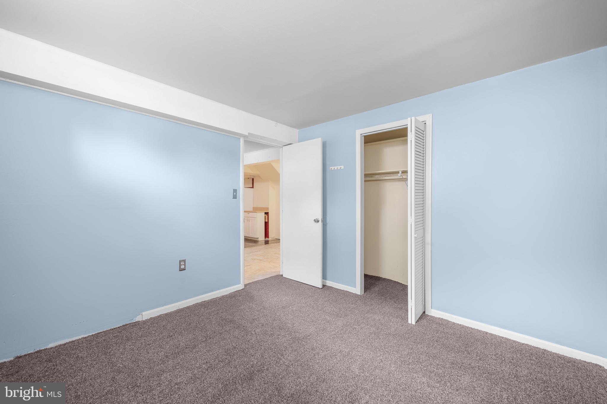 1633 Sadlers Wells Dr