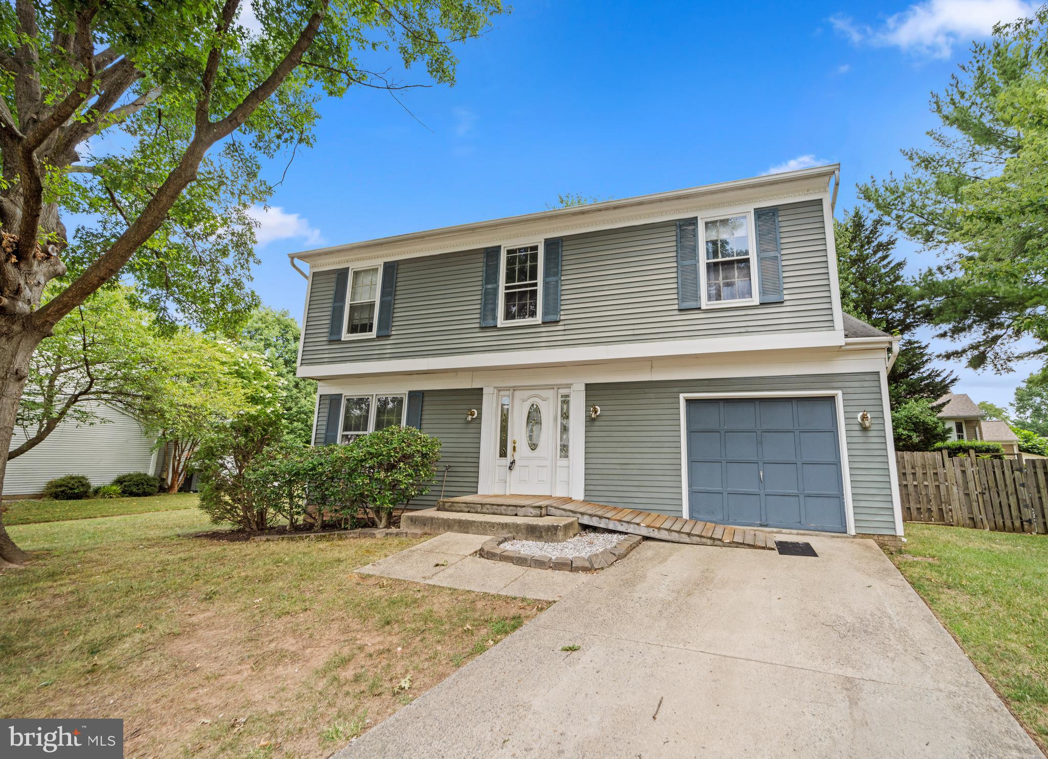 1633 Sadlers Wells Dr