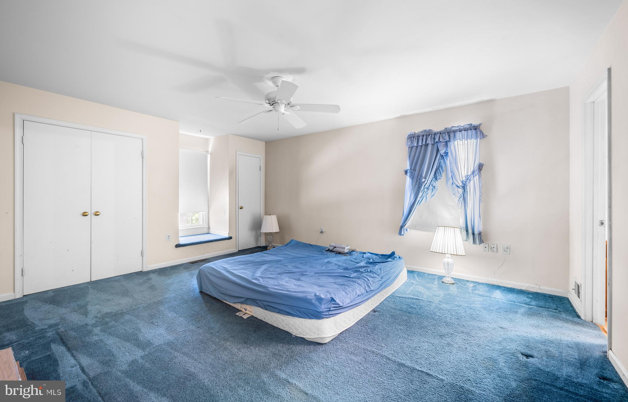 1633 Sadlers Wells Dr