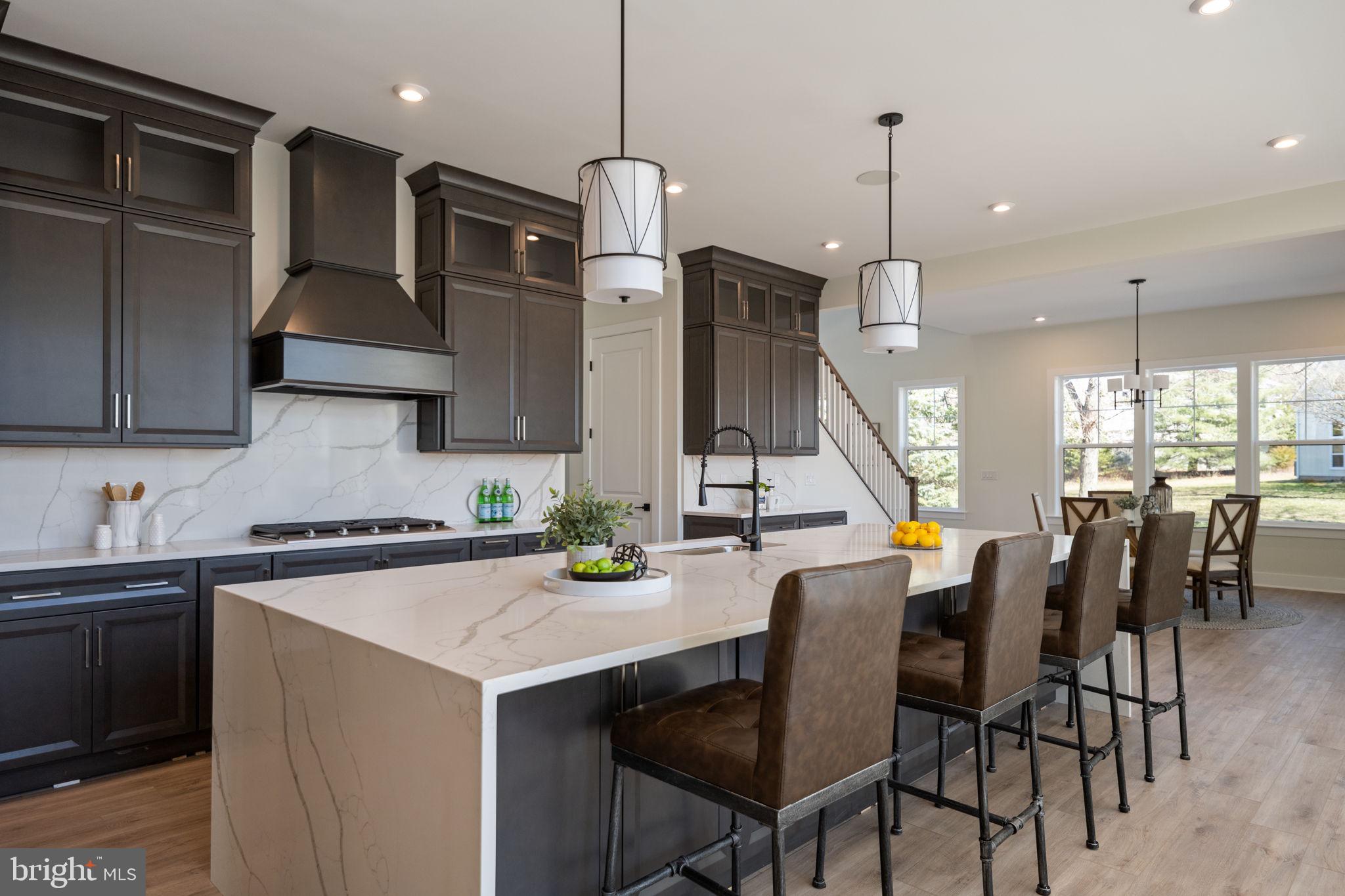 2808 Lake Retreat Drive