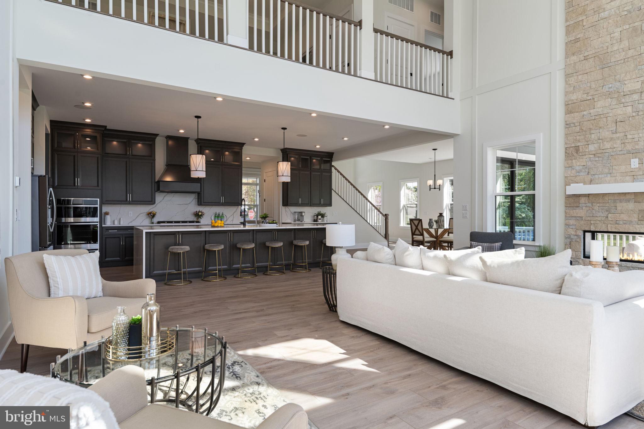 2808 Lake Retreat Drive