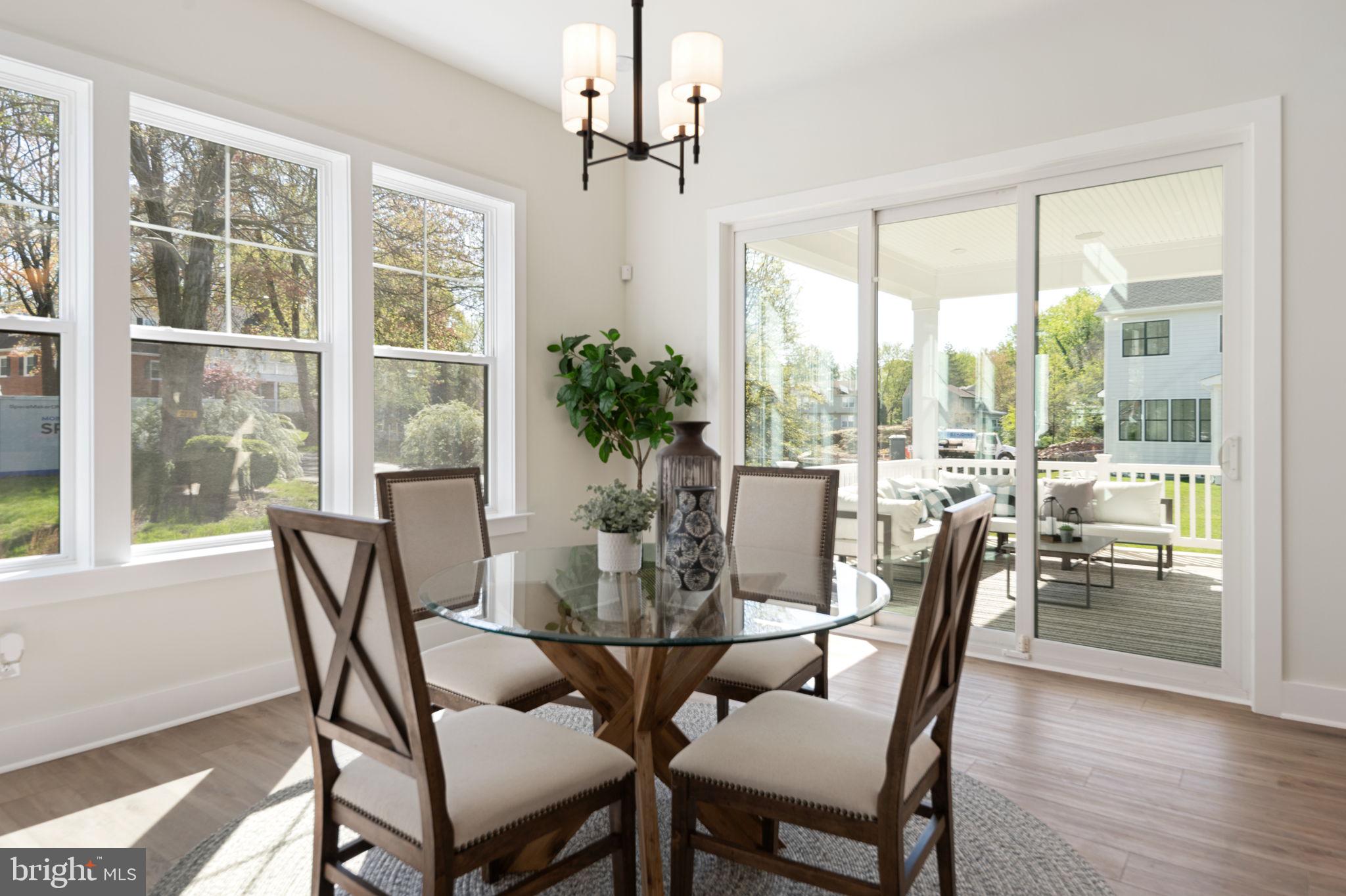 2808 Lake Retreat Drive