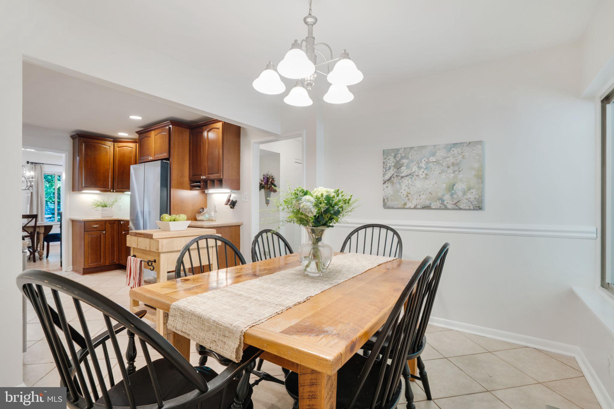 11560 WOODHOLLOW COURT