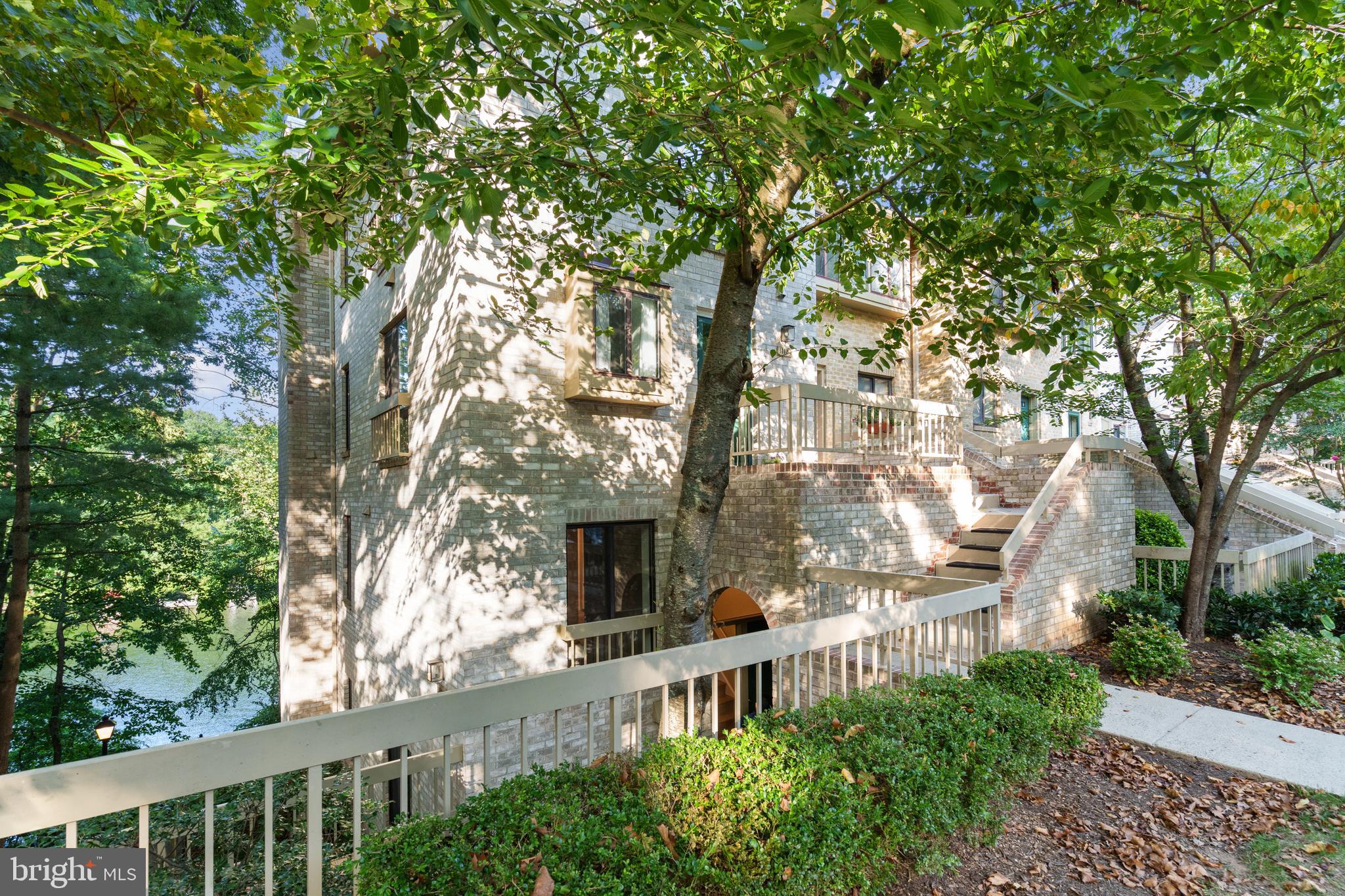 11132 Boathouse Ct #85