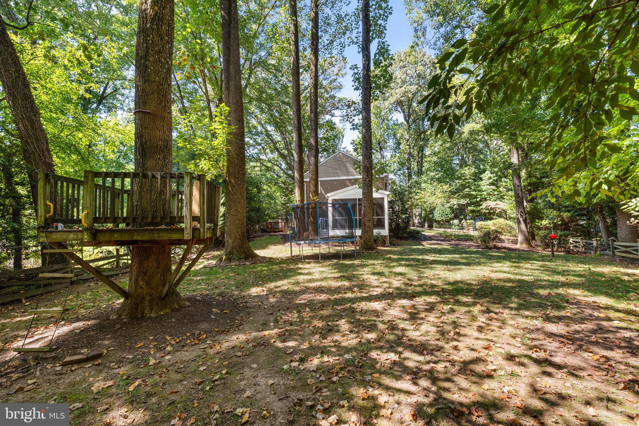 10033 GARRETT STREET