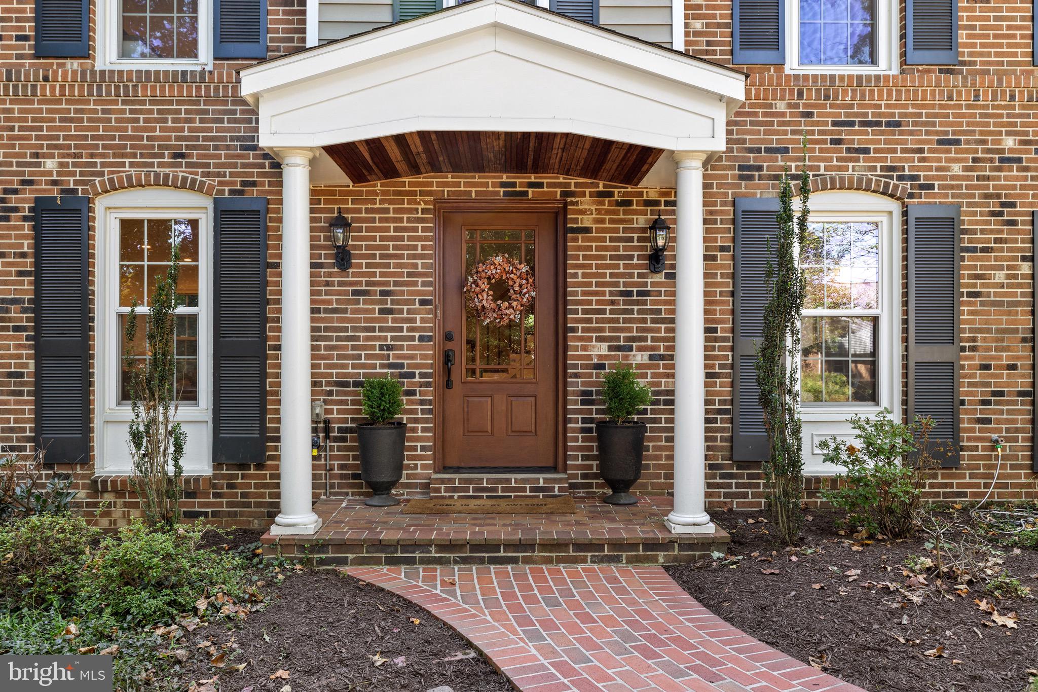 10033 GARRETT STREET