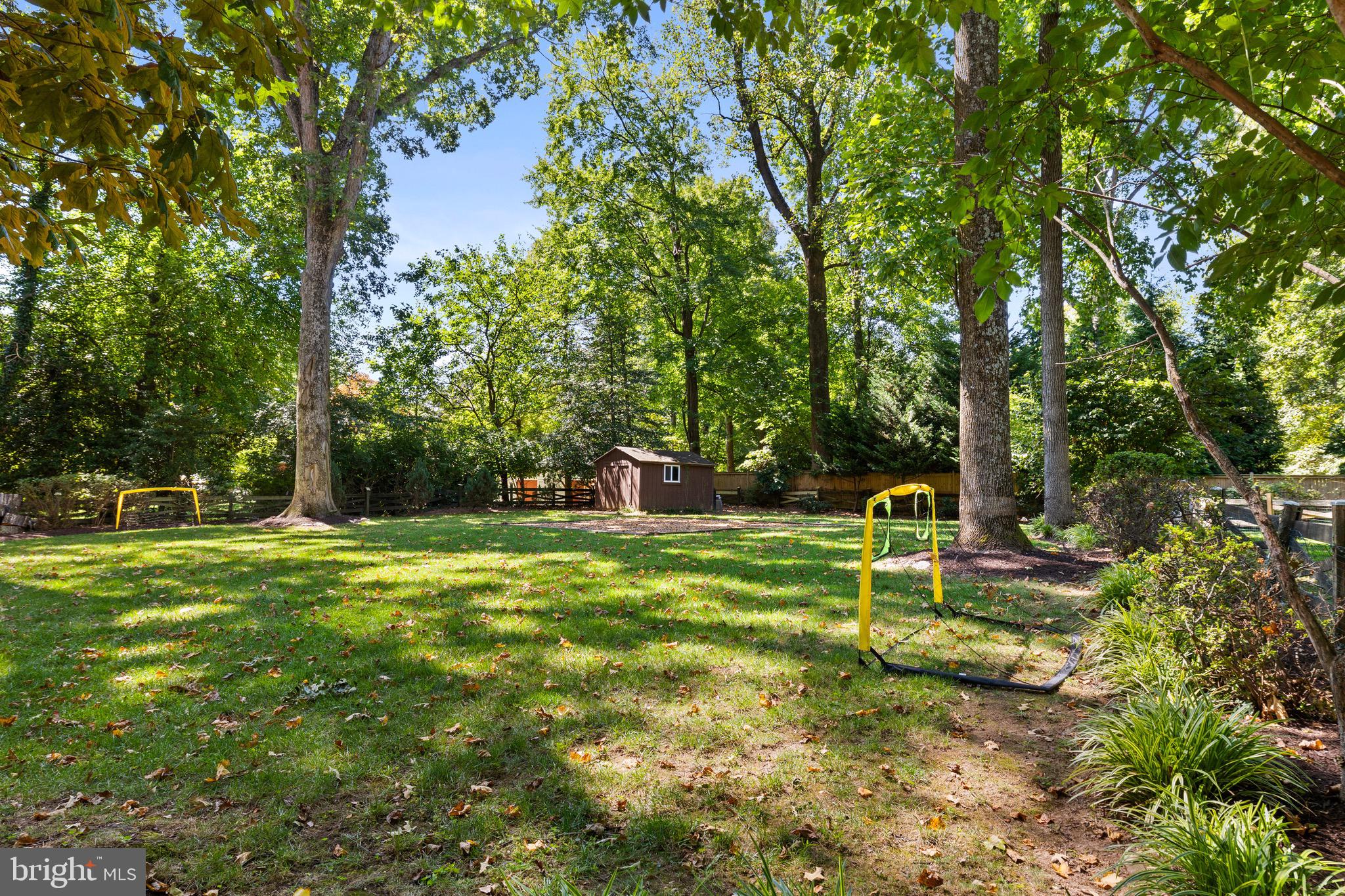 10033 GARRETT STREET