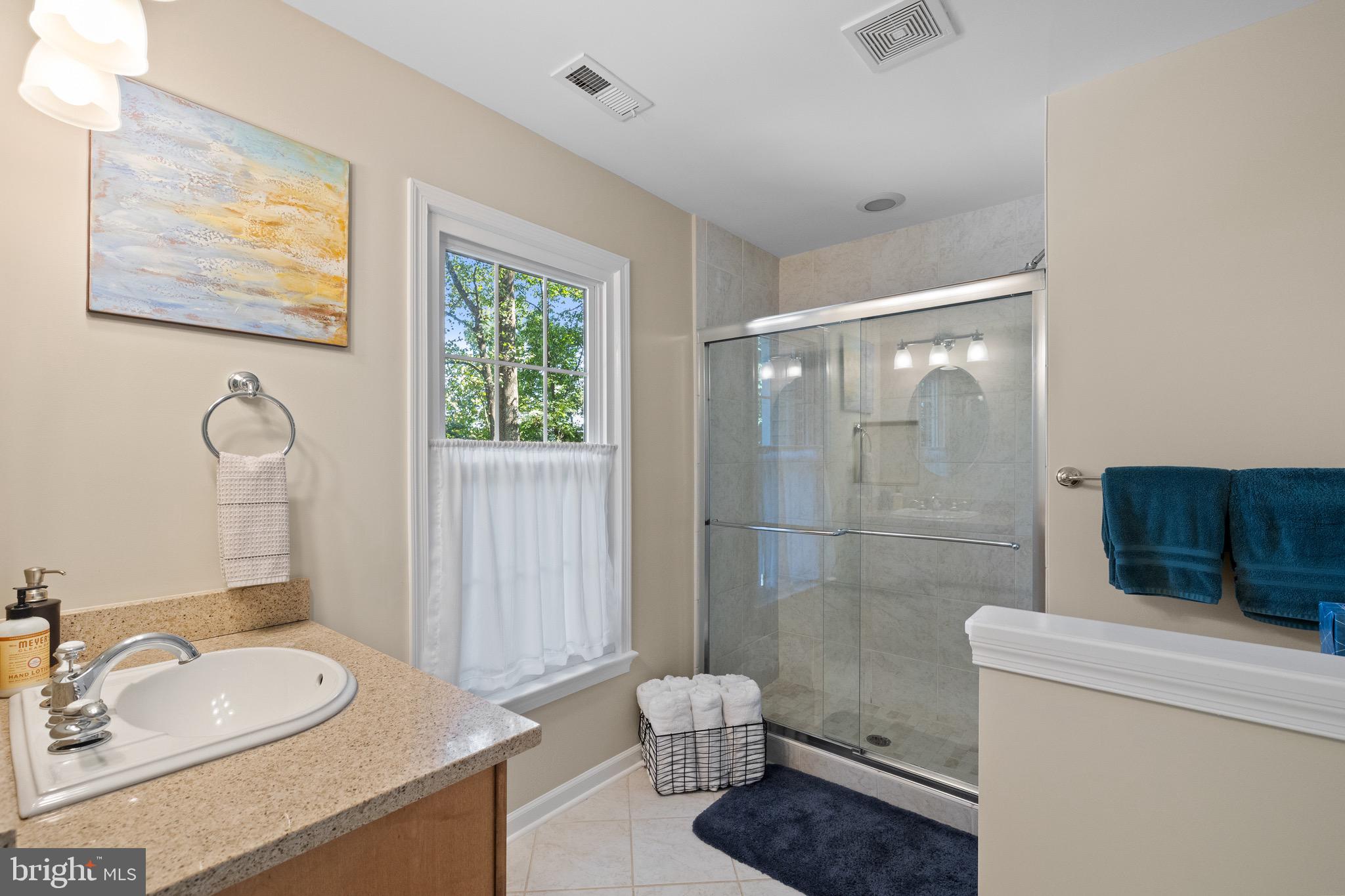 10033 GARRETT STREET