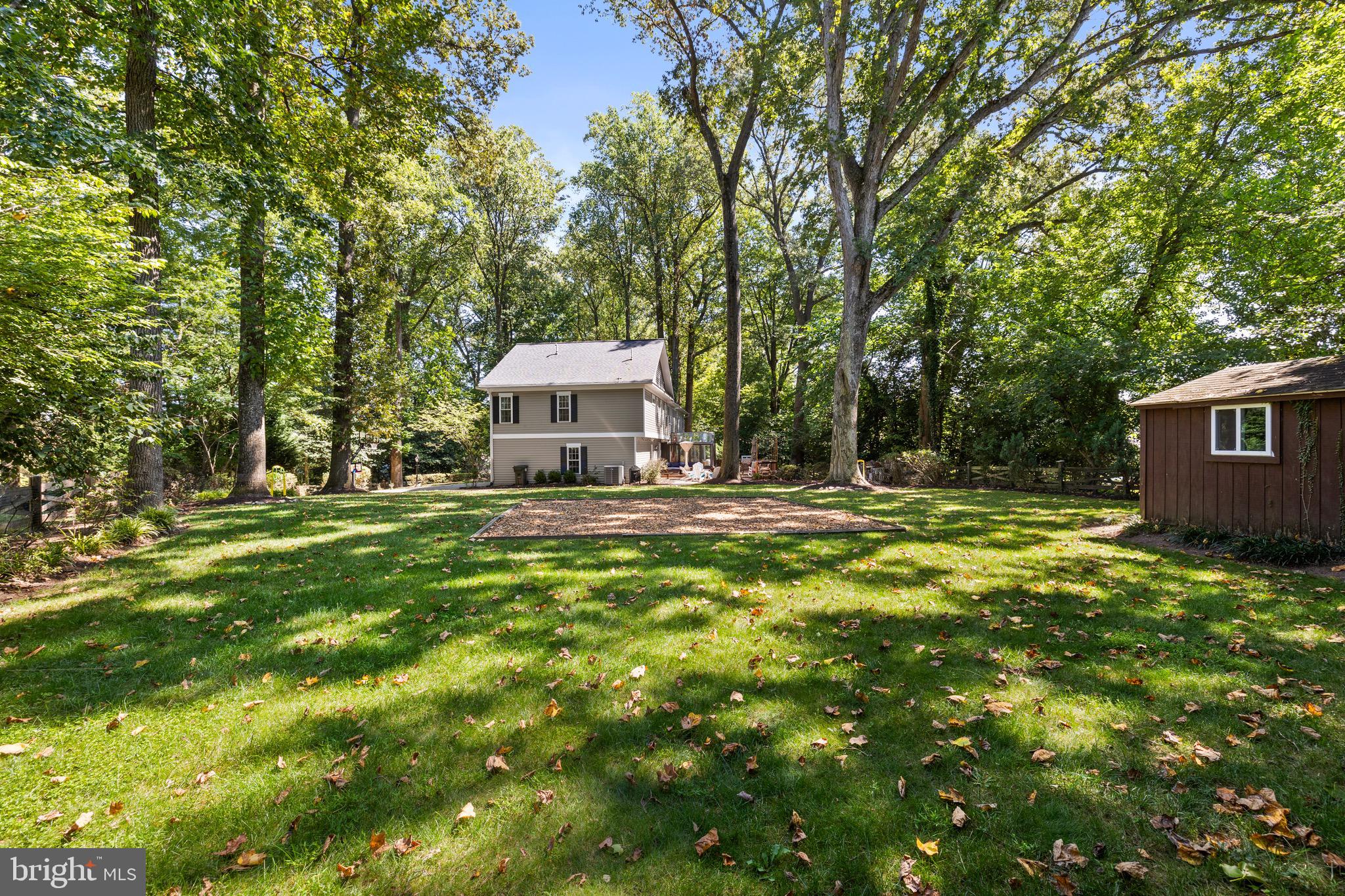 10033 GARRETT STREET