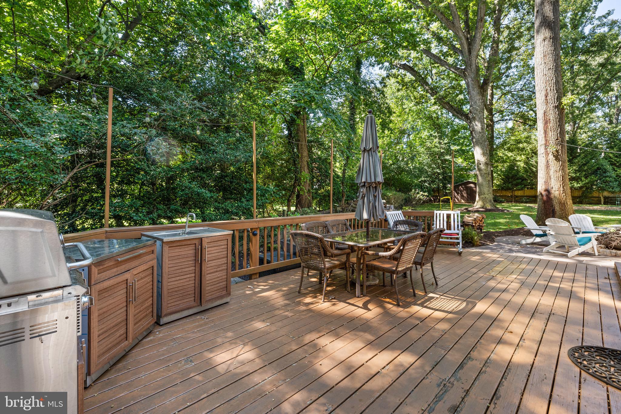 10033 GARRETT STREET