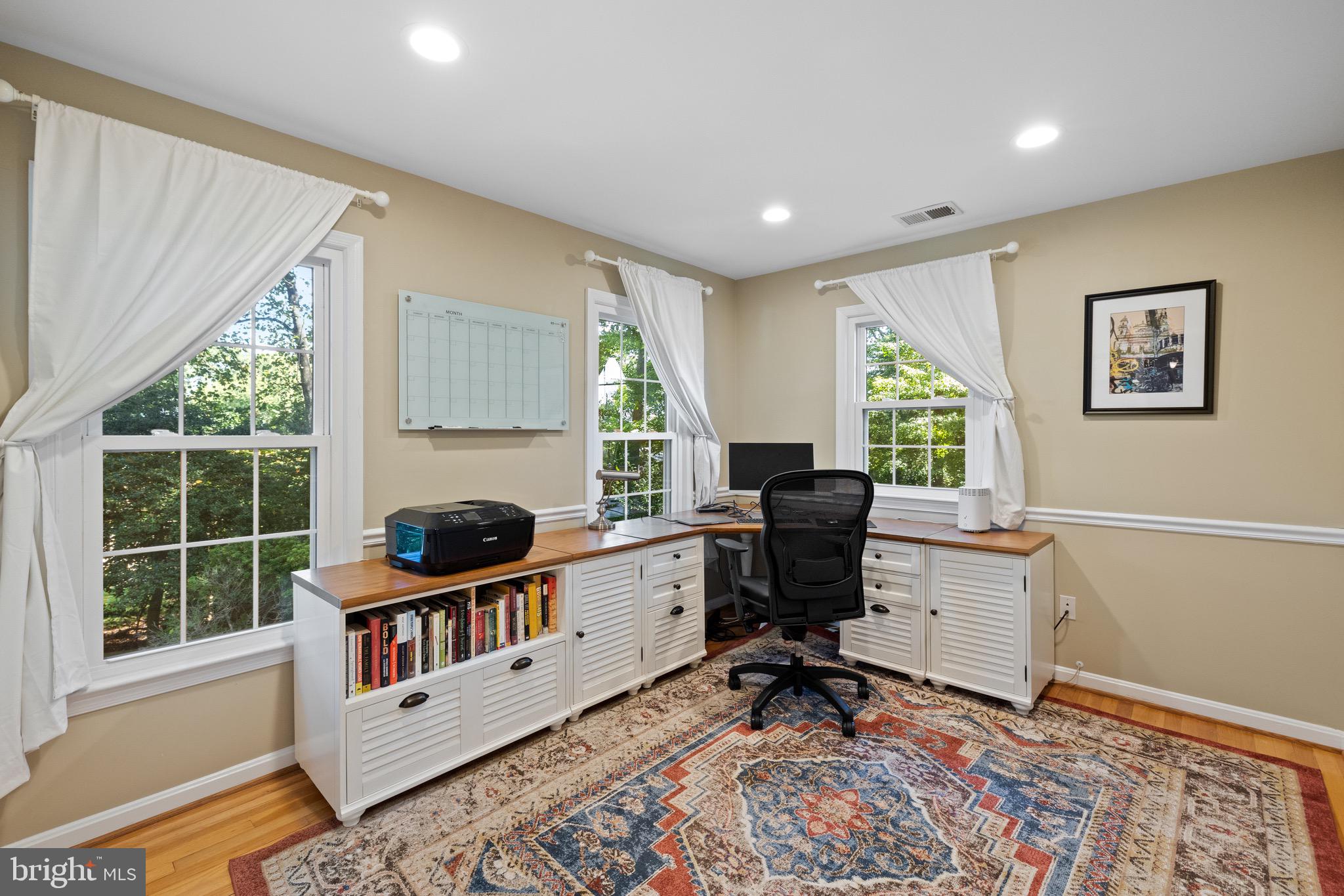 10033 GARRETT STREET