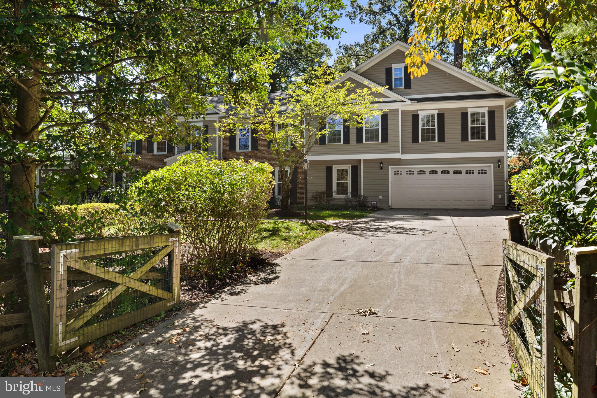 10033 GARRETT STREET