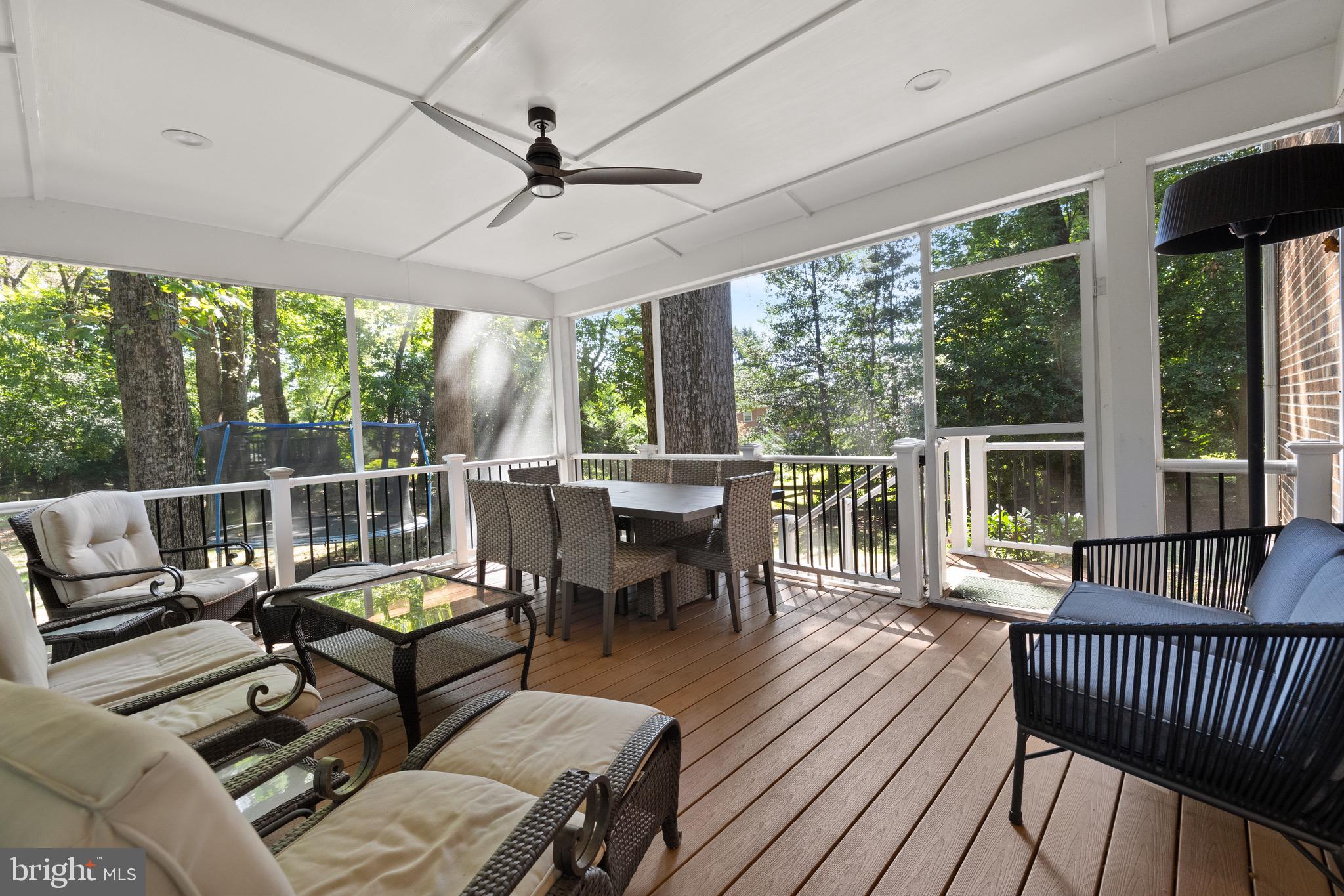 10033 GARRETT STREET