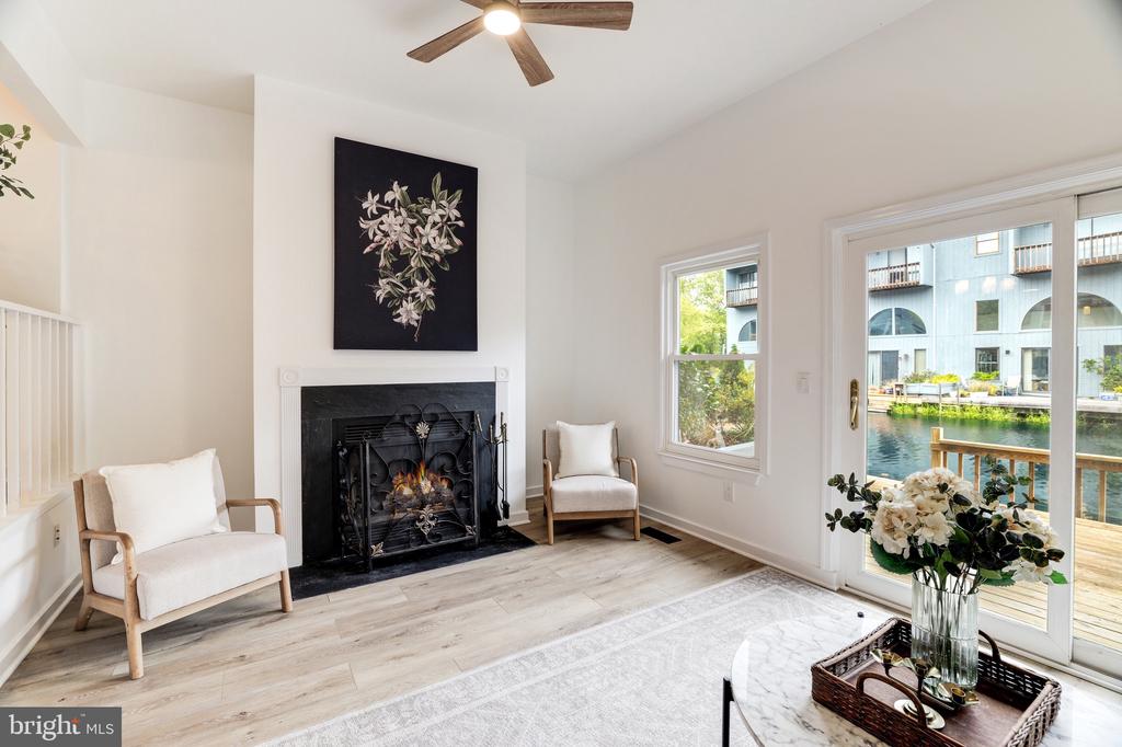 11116 Glade Dr