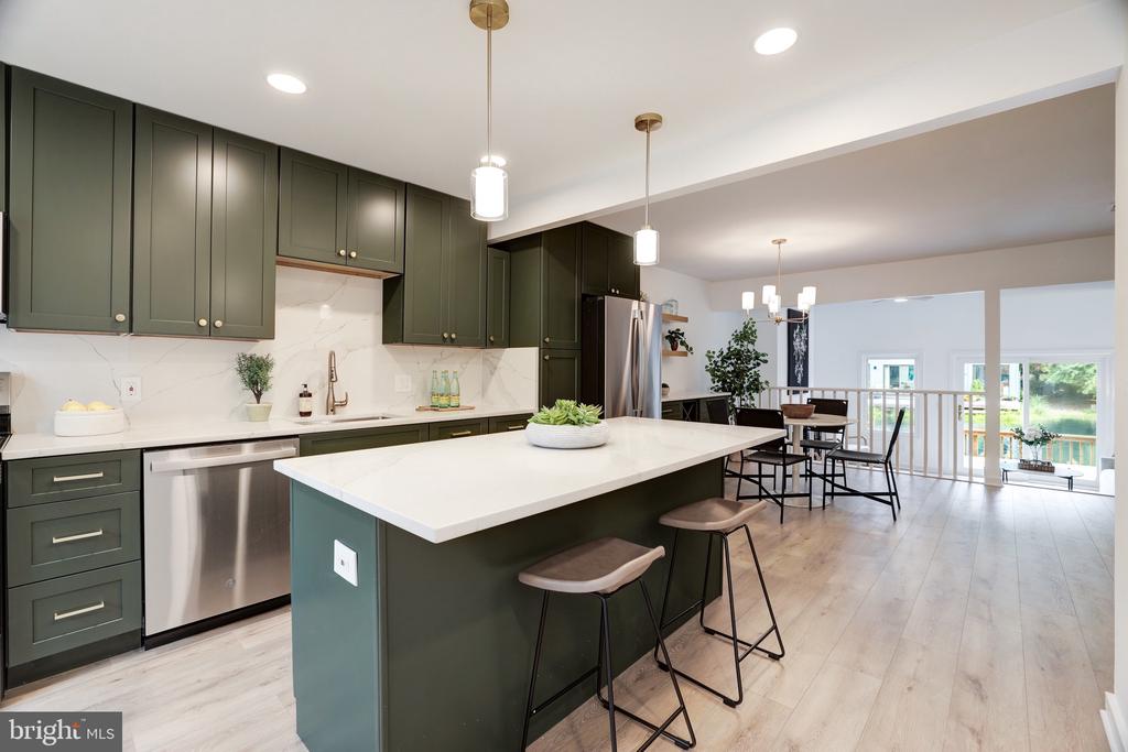 11116 Glade Dr