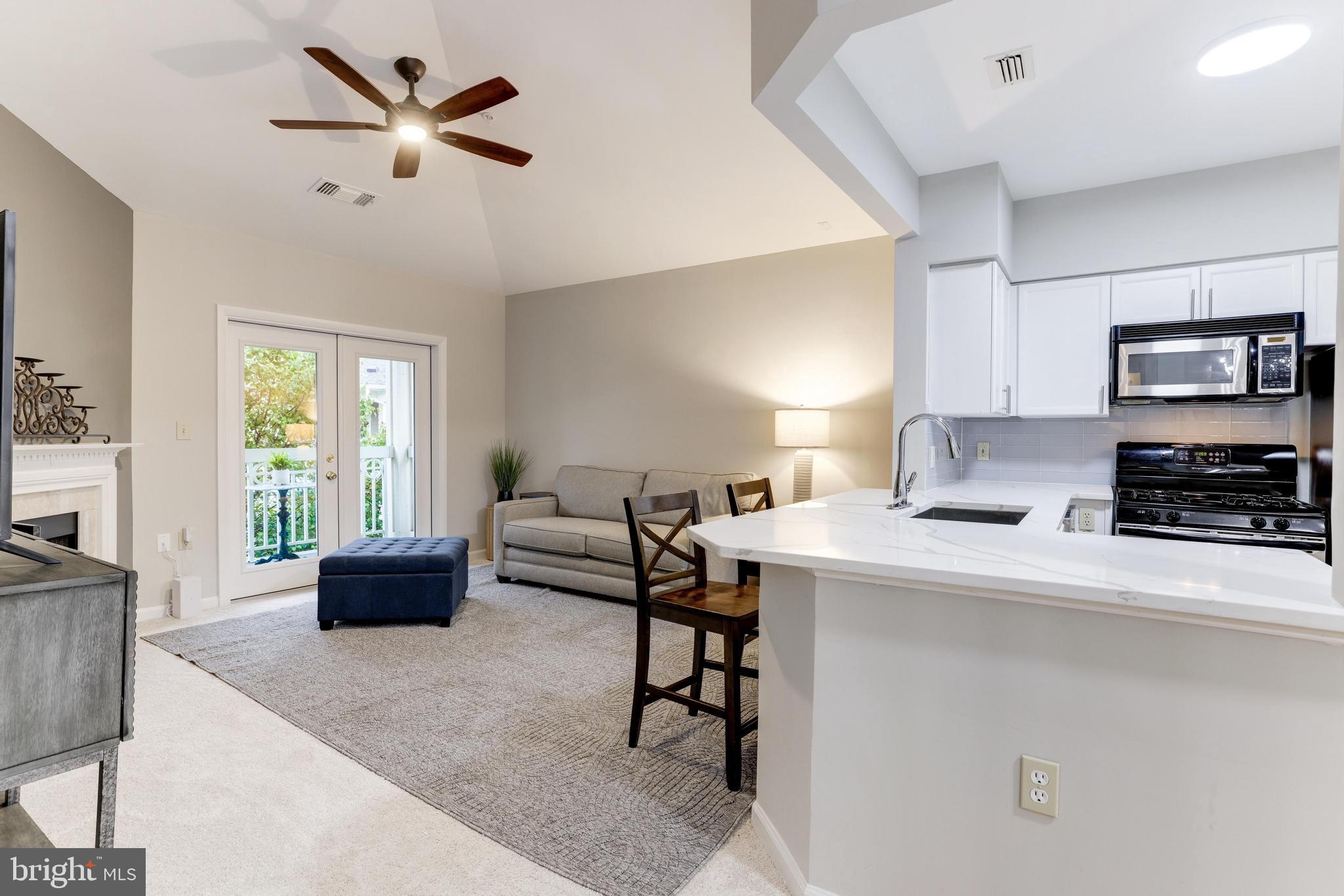 12915 Alton Sq #413