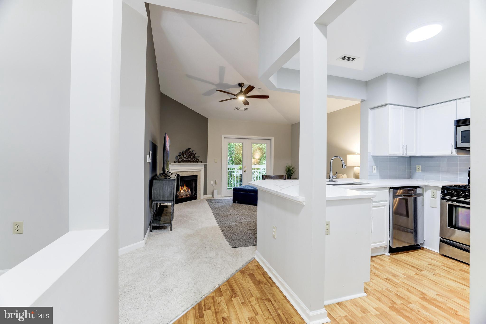 12915 Alton Sq #413