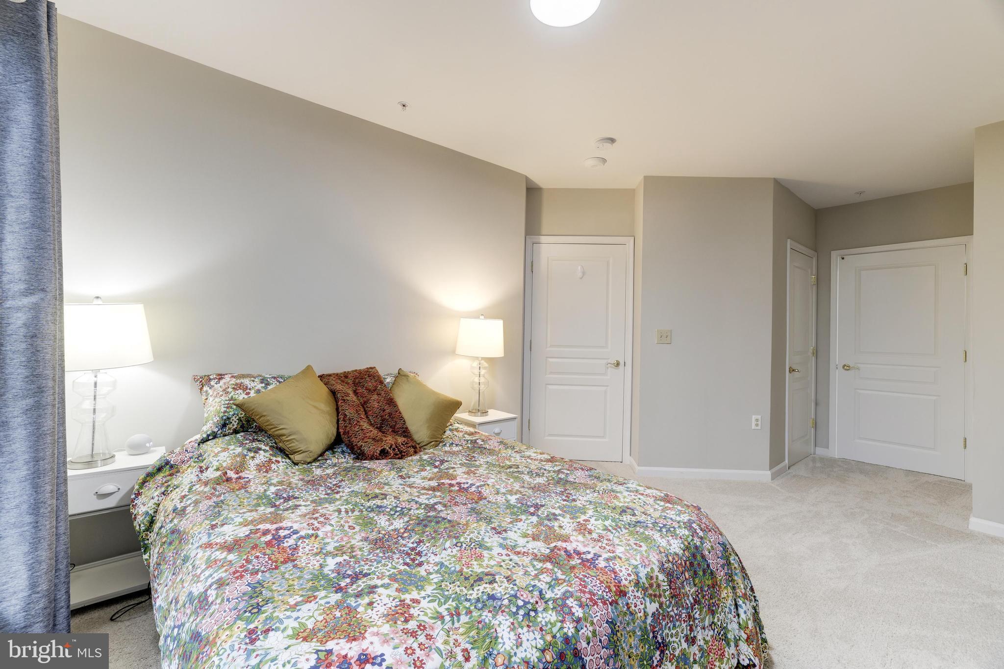 12915 Alton Sq #413