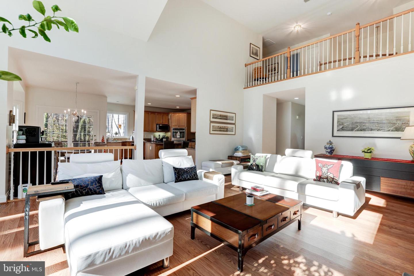 4810 BRADDOCK KNOLL WAY