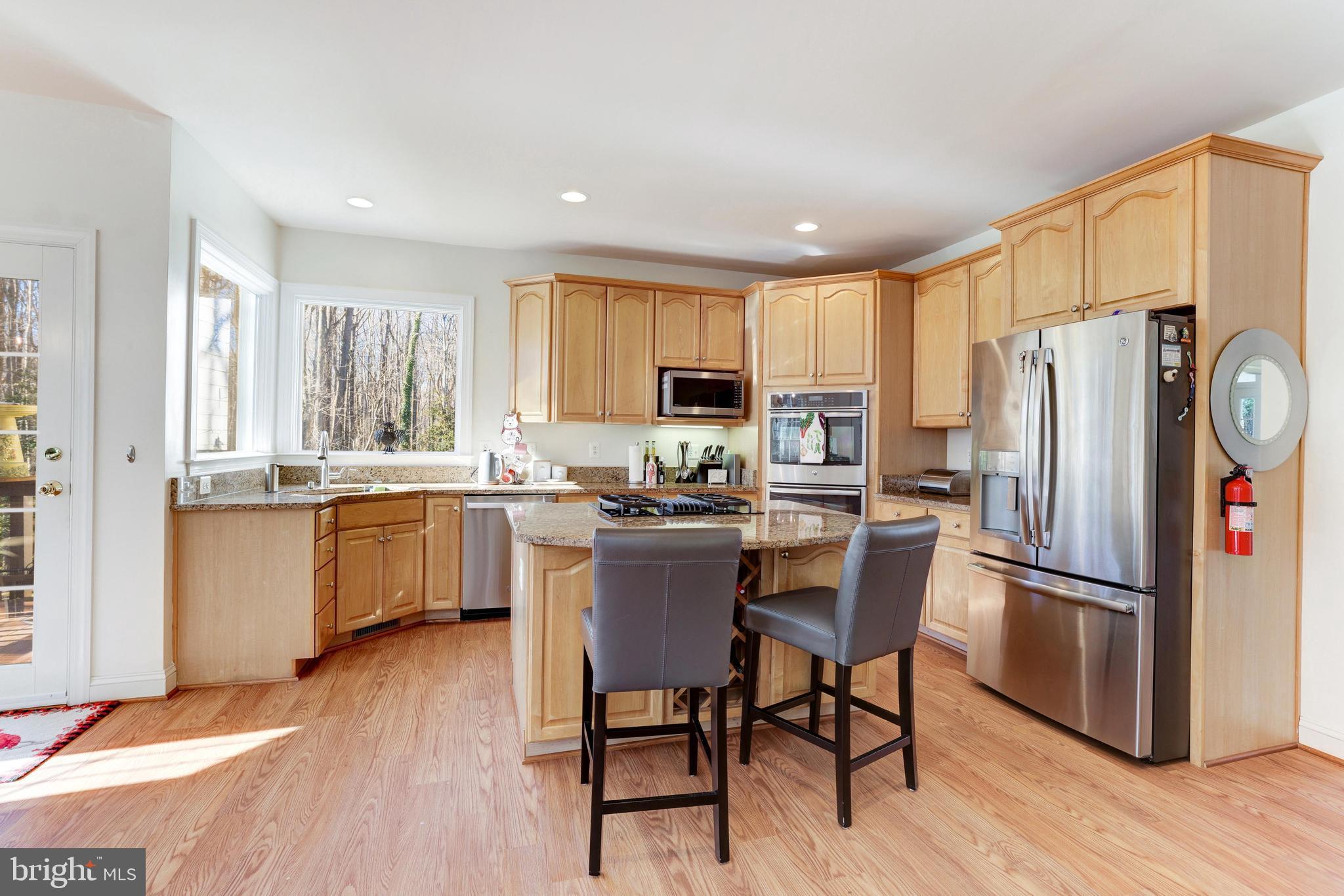 4810 BRADDOCK KNOLL WAY