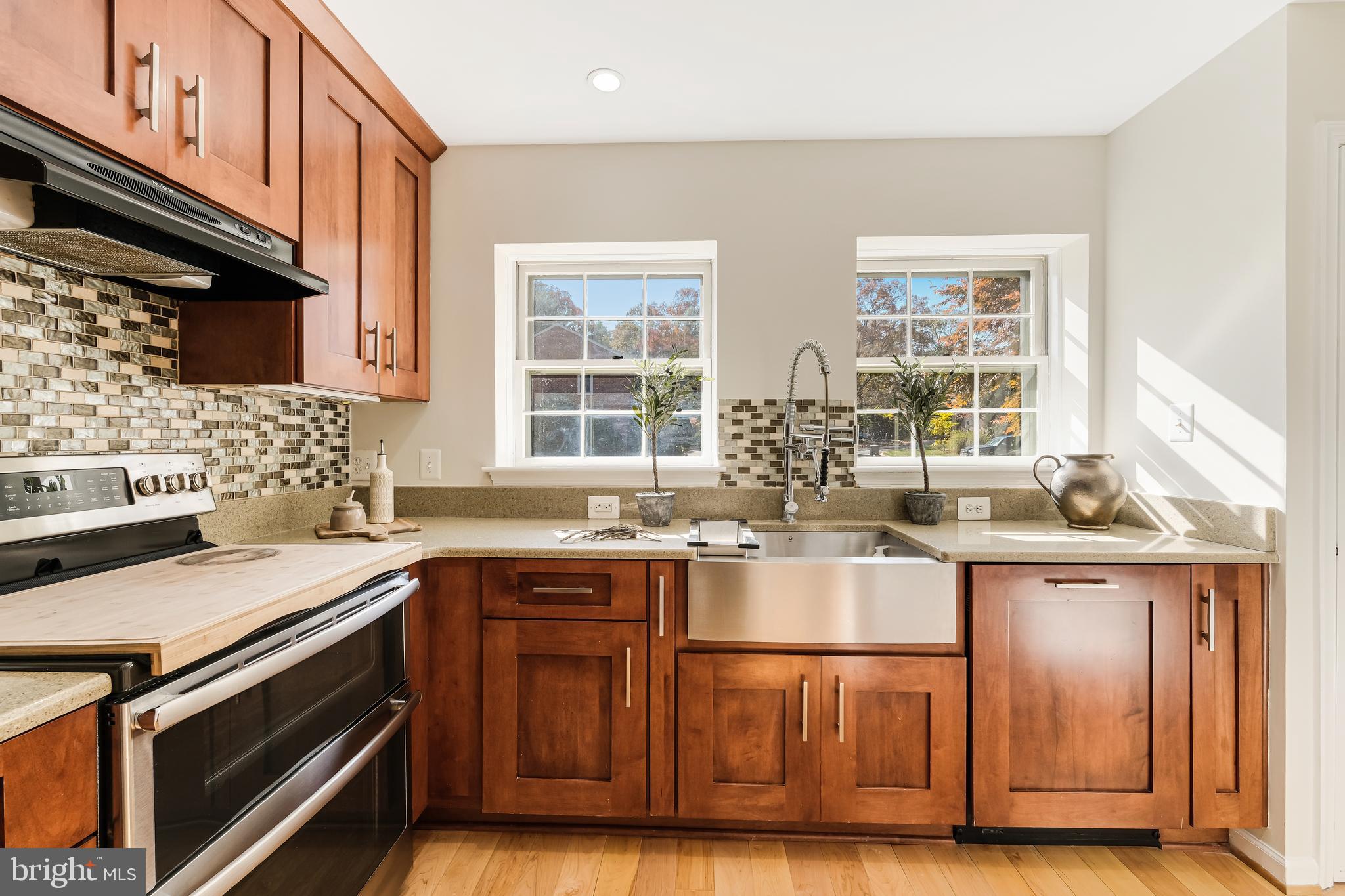 2165 Golf Course Dr