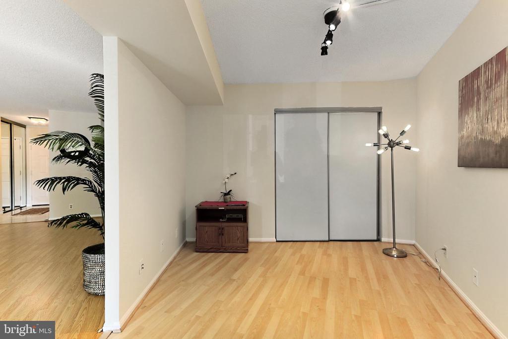 5903 Mount Eagle Dr #111