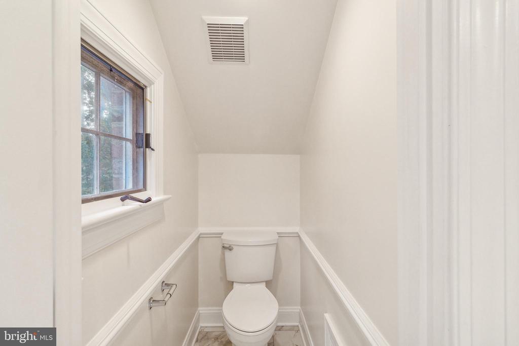 2527 HUNTER MILL RD