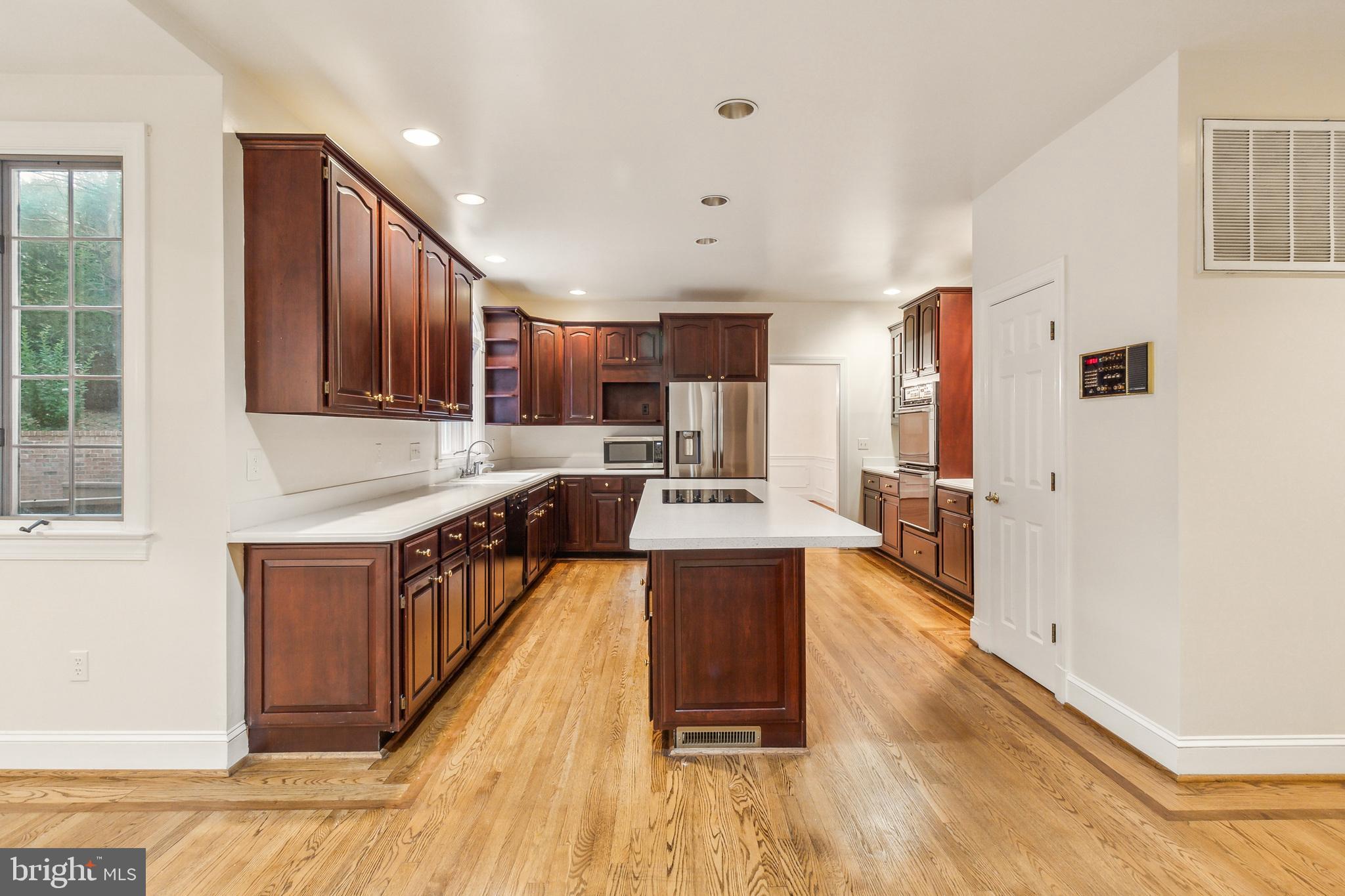 2527 HUNTER MILL RD