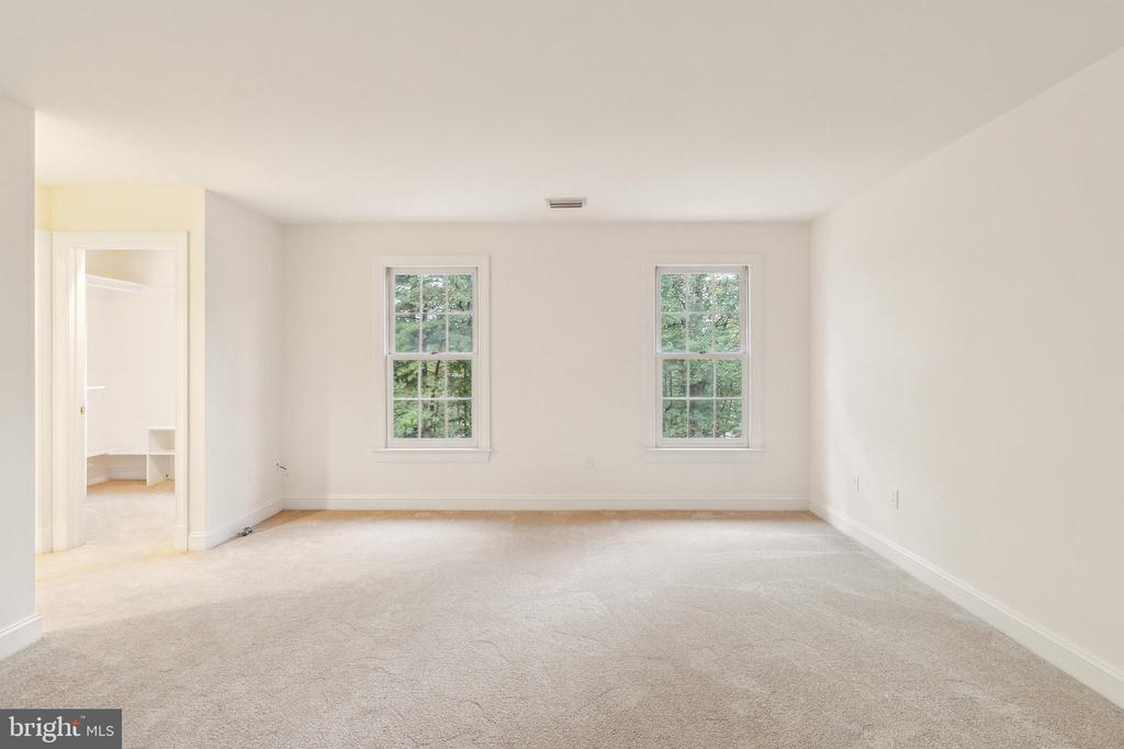 2527 HUNTER MILL RD