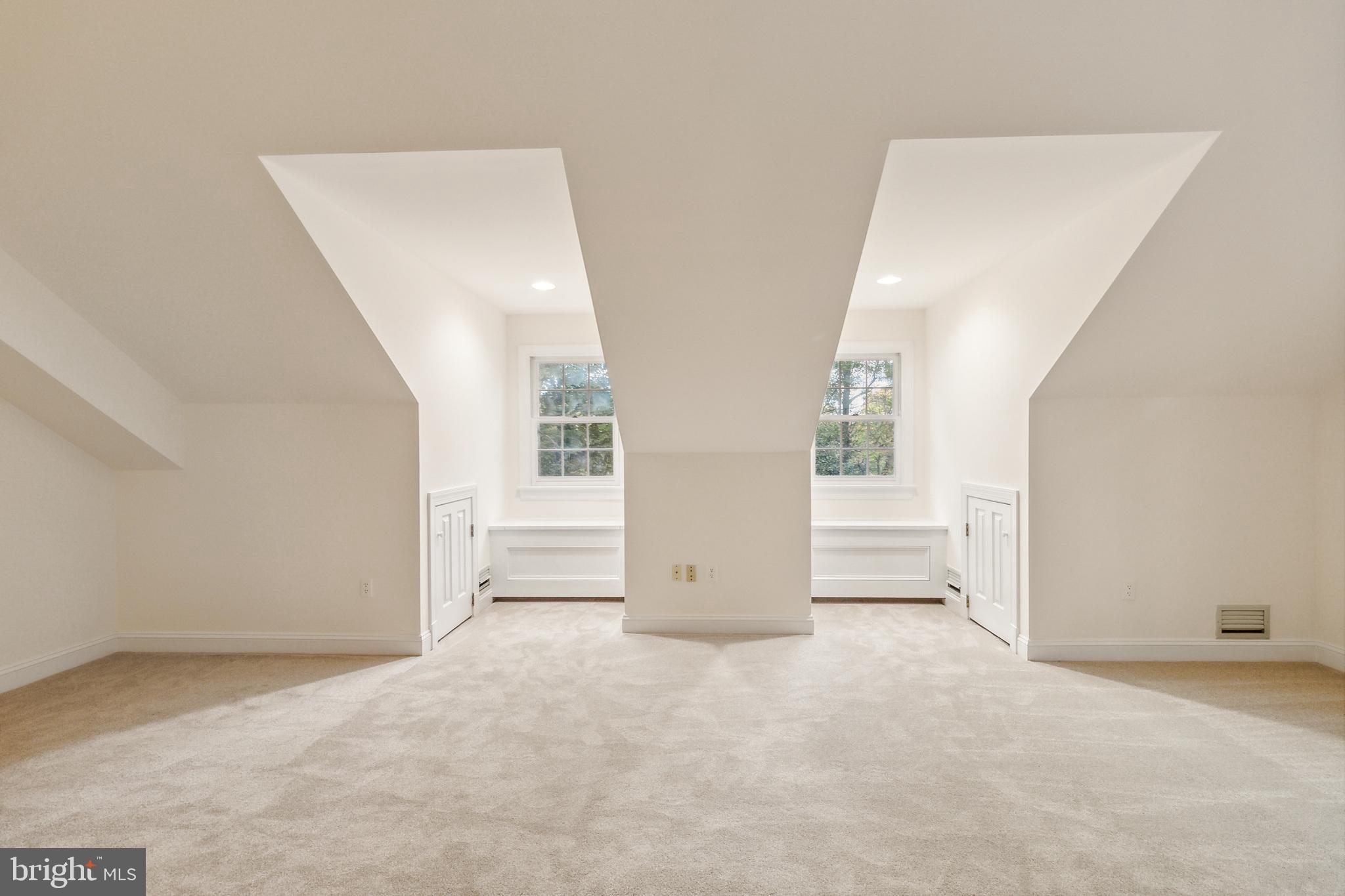 2527 HUNTER MILL RD