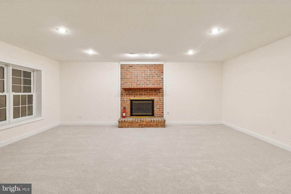 2527 HUNTER MILL RD