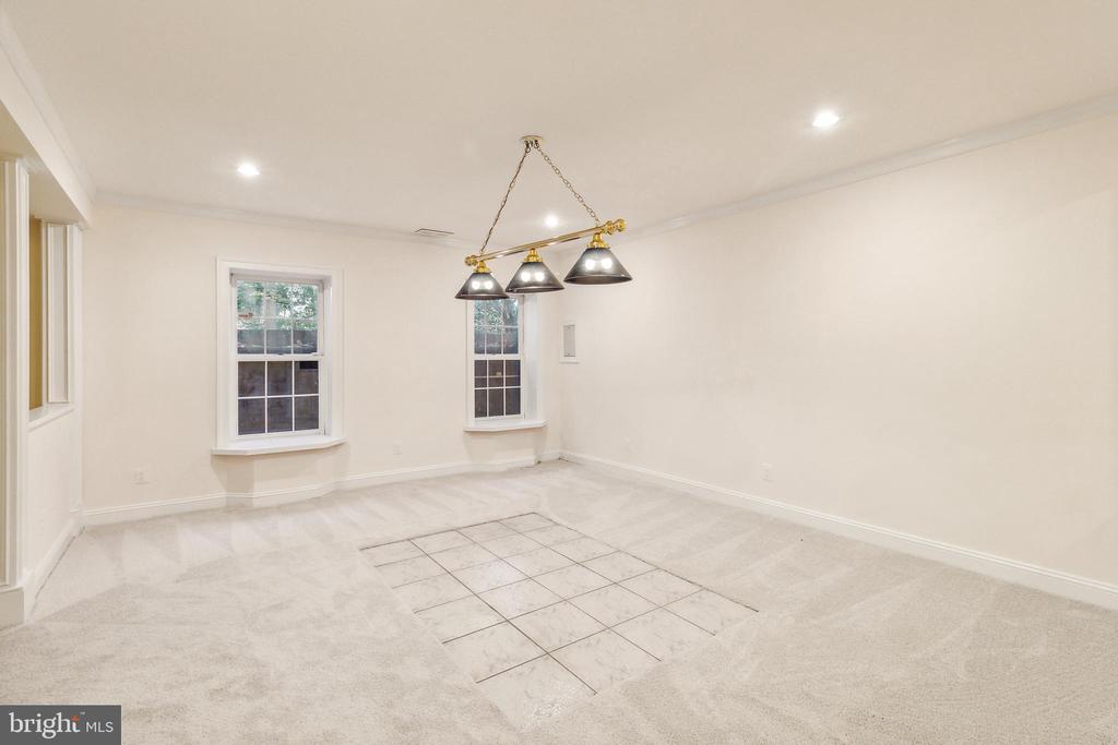 2527 HUNTER MILL RD