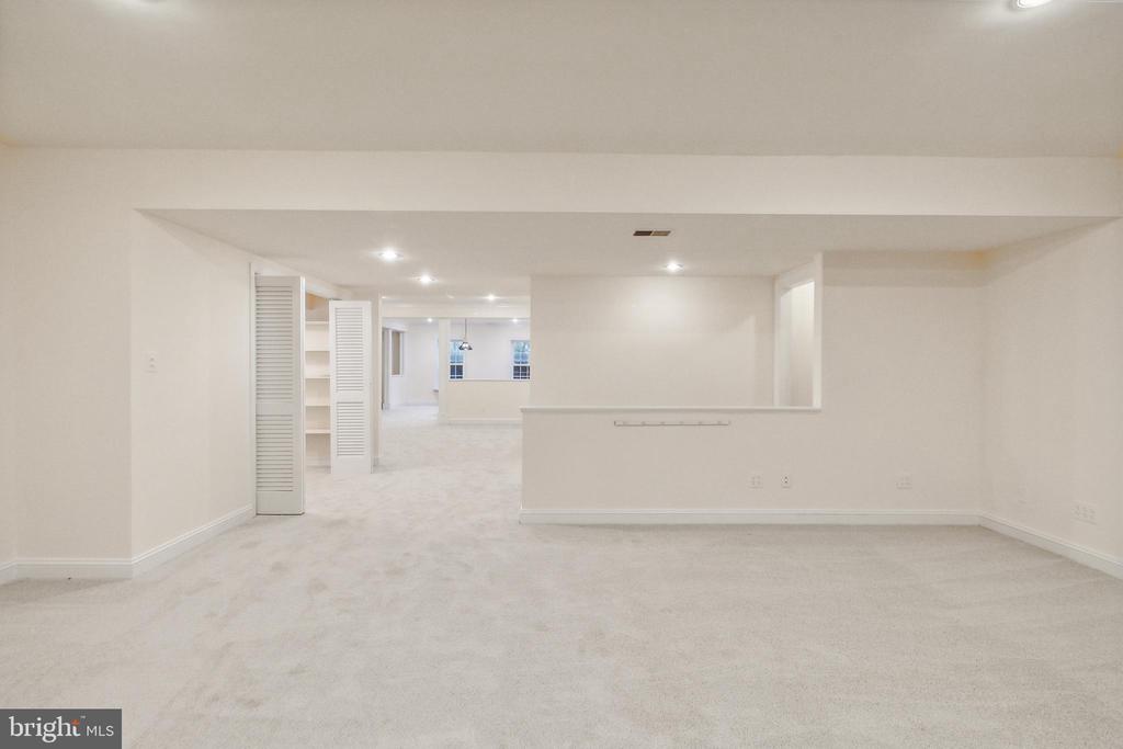 2527 HUNTER MILL RD