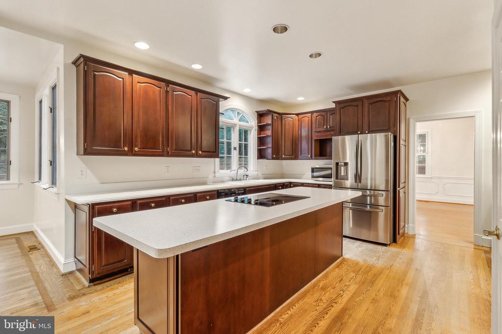 2527 HUNTER MILL RD