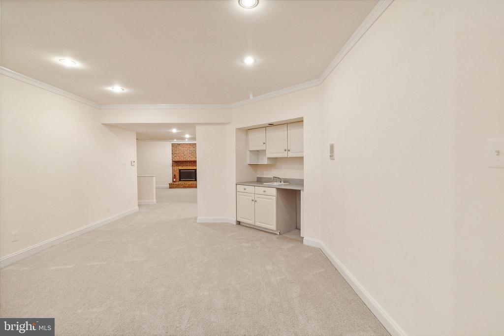 2527 HUNTER MILL RD