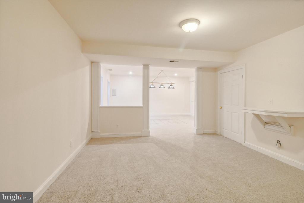 2527 HUNTER MILL RD