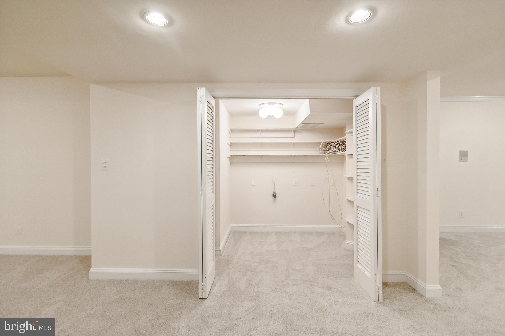 2527 HUNTER MILL RD