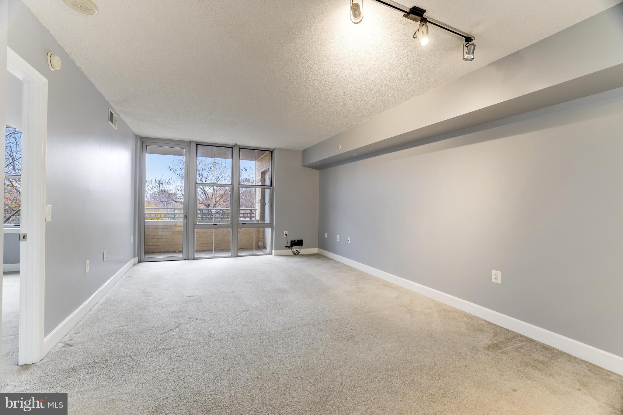 11800 Sunset Hills Rd #203