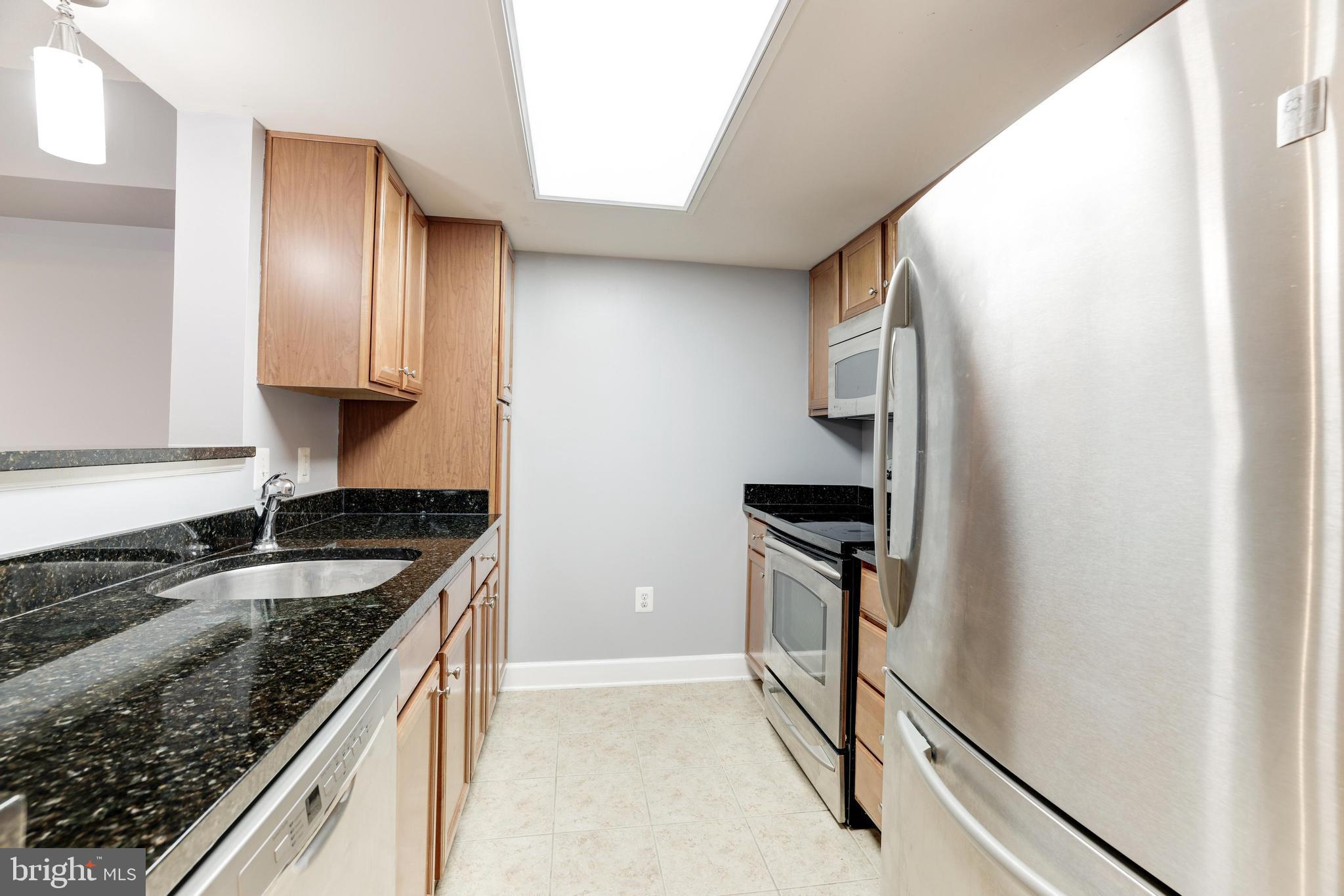 11800 Sunset Hills Rd #203