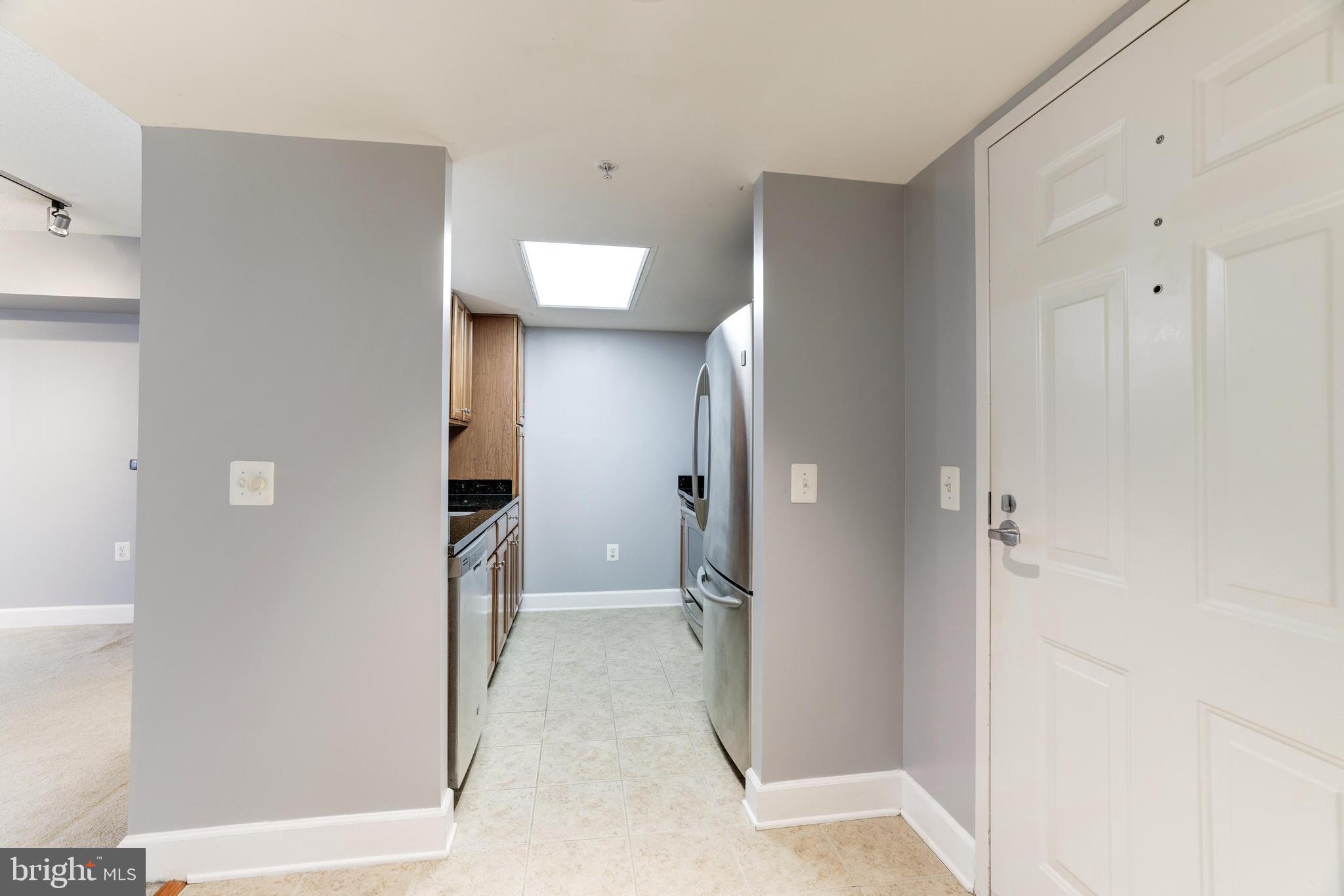 11800 Sunset Hills Rd #203