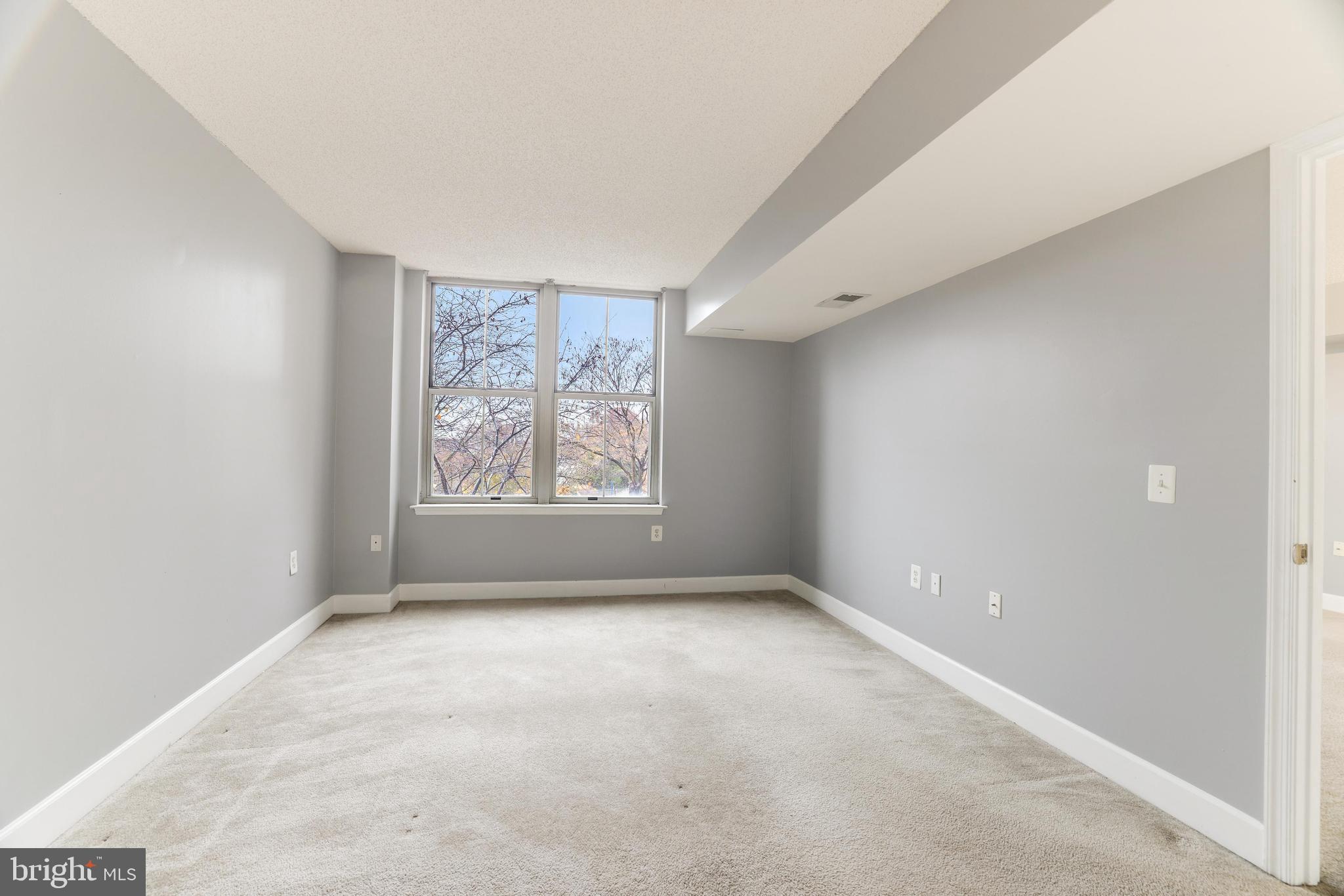 11800 Sunset Hills Rd #203