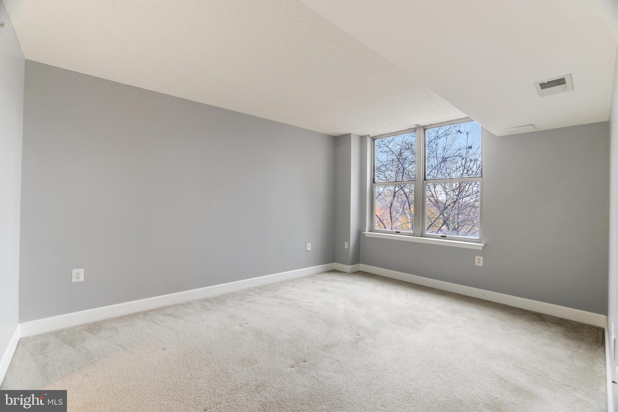 11800 Sunset Hills Rd #203