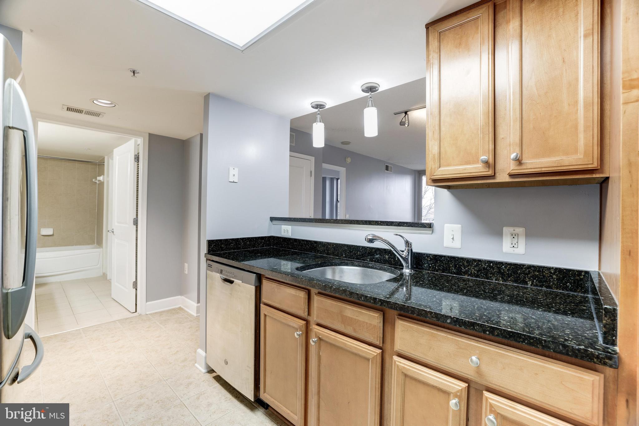 11800 Sunset Hills Rd #203