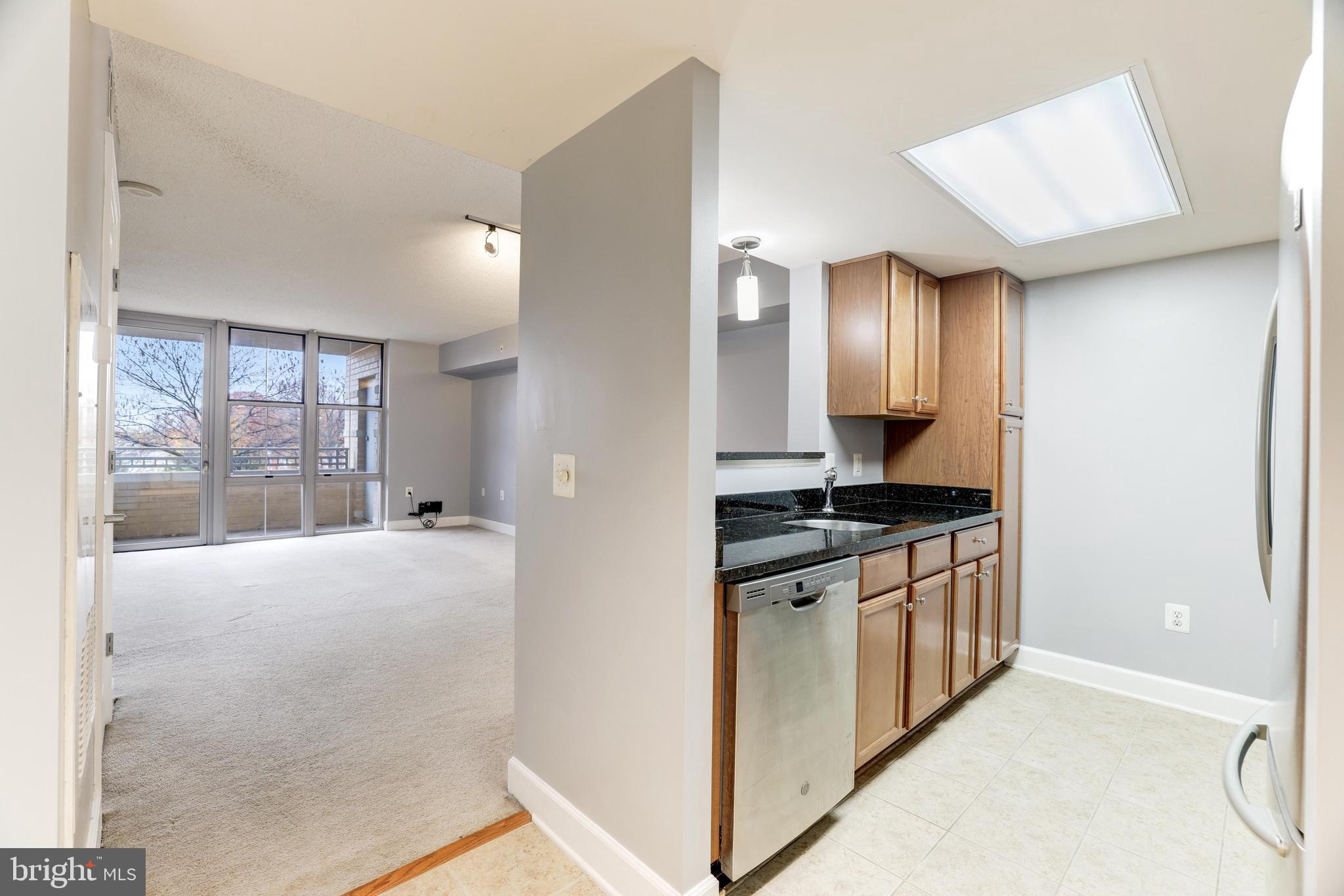 11800 Sunset Hills Rd #203